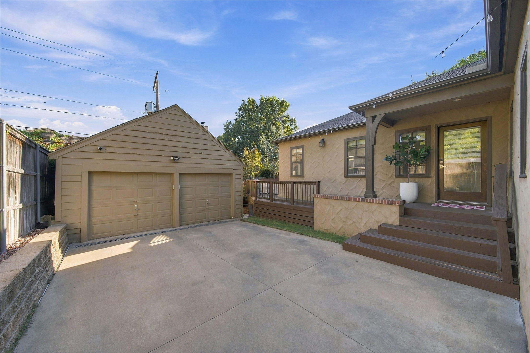 1228 E 28th Street Tulsa OK 74114