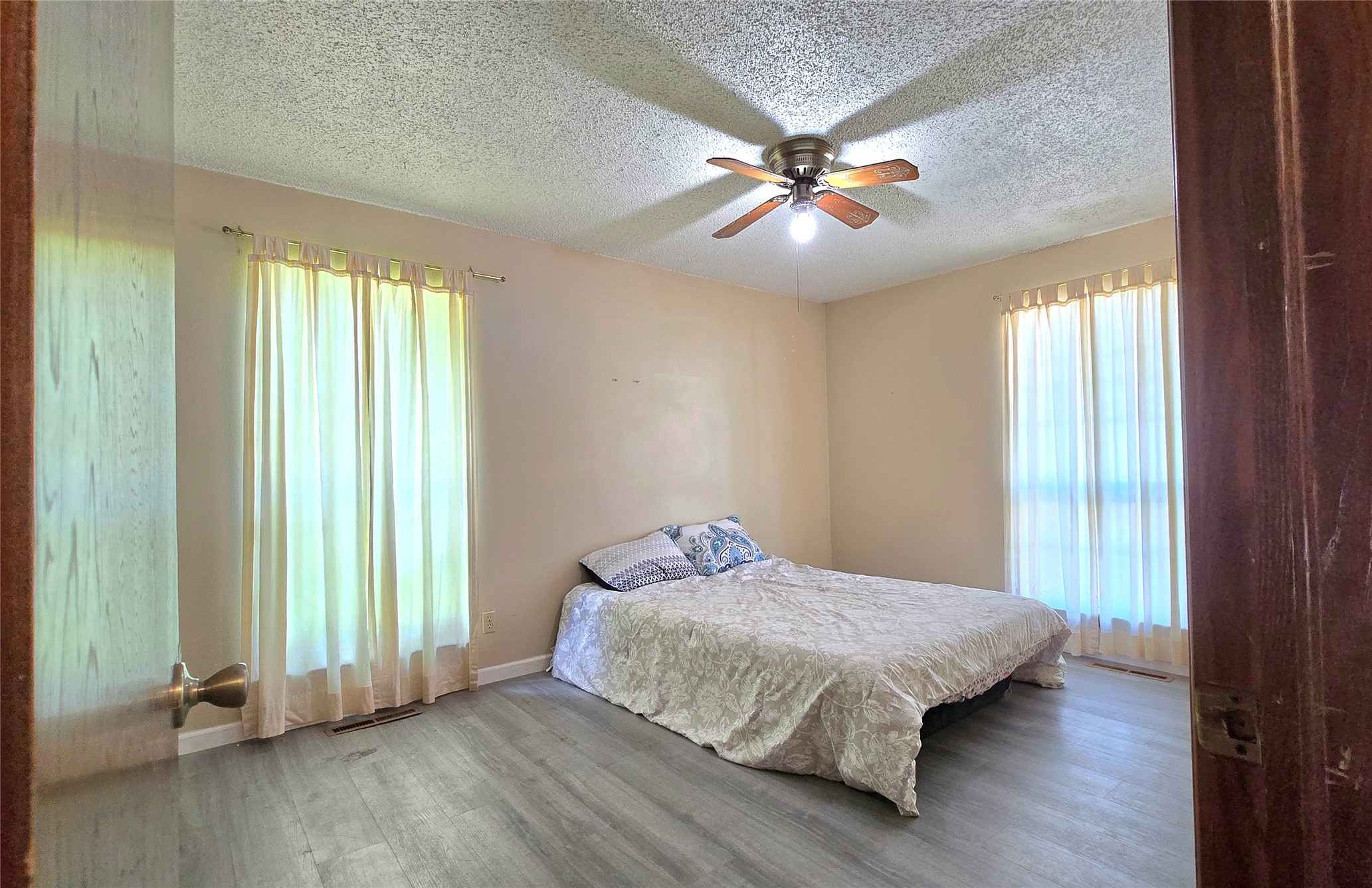 1525 N County Line Road E Fort Gibson OK 74434