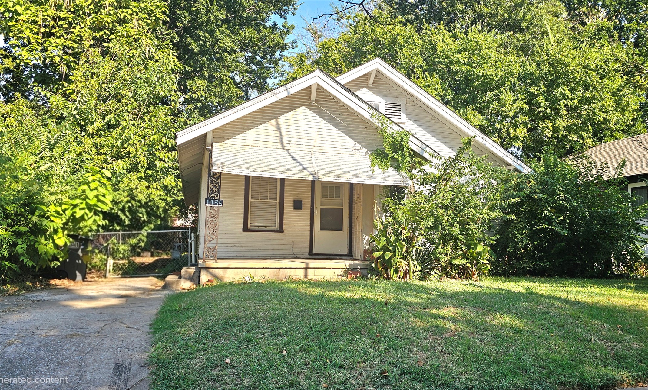 1135 S Quaker Avenue Tulsa OK 74120