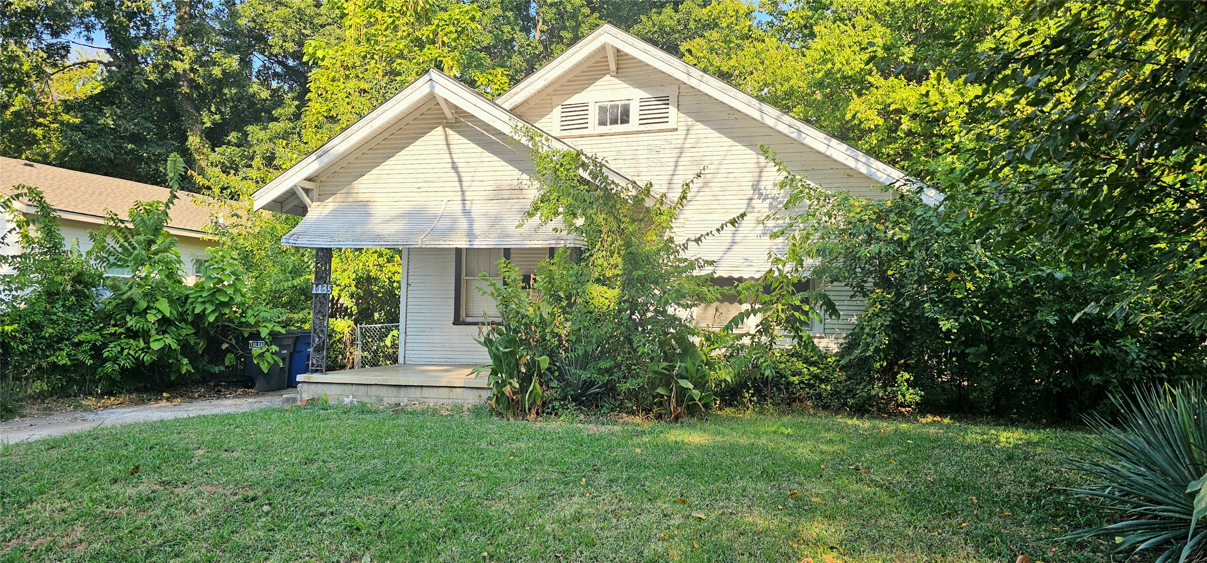 1135 S Quaker Avenue Tulsa OK 74120