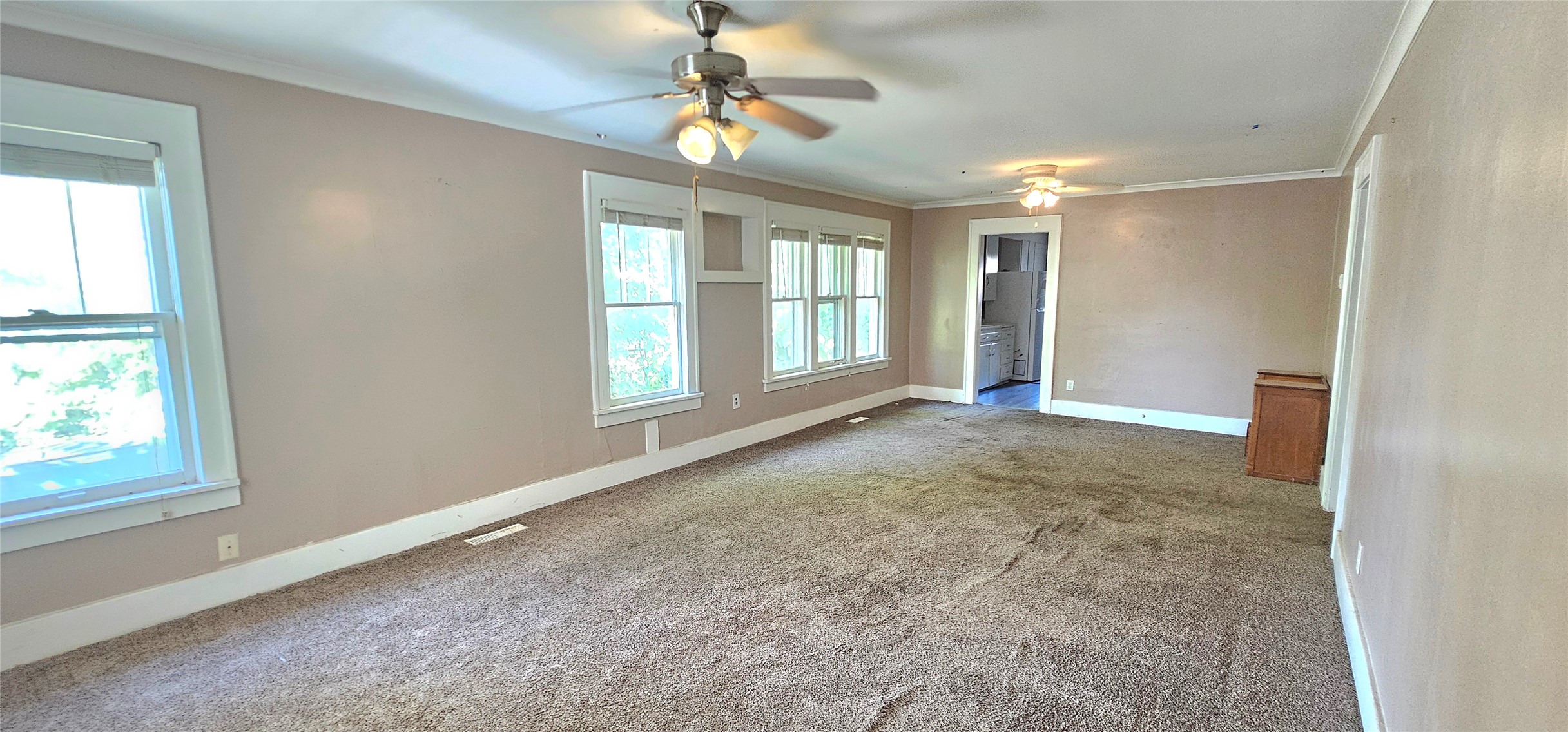 1135 S Quaker Avenue Tulsa OK 74120