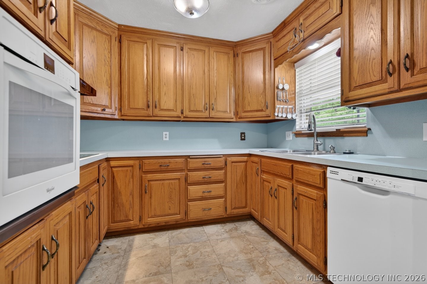114 Ramblewood Bartlesville OK 74003