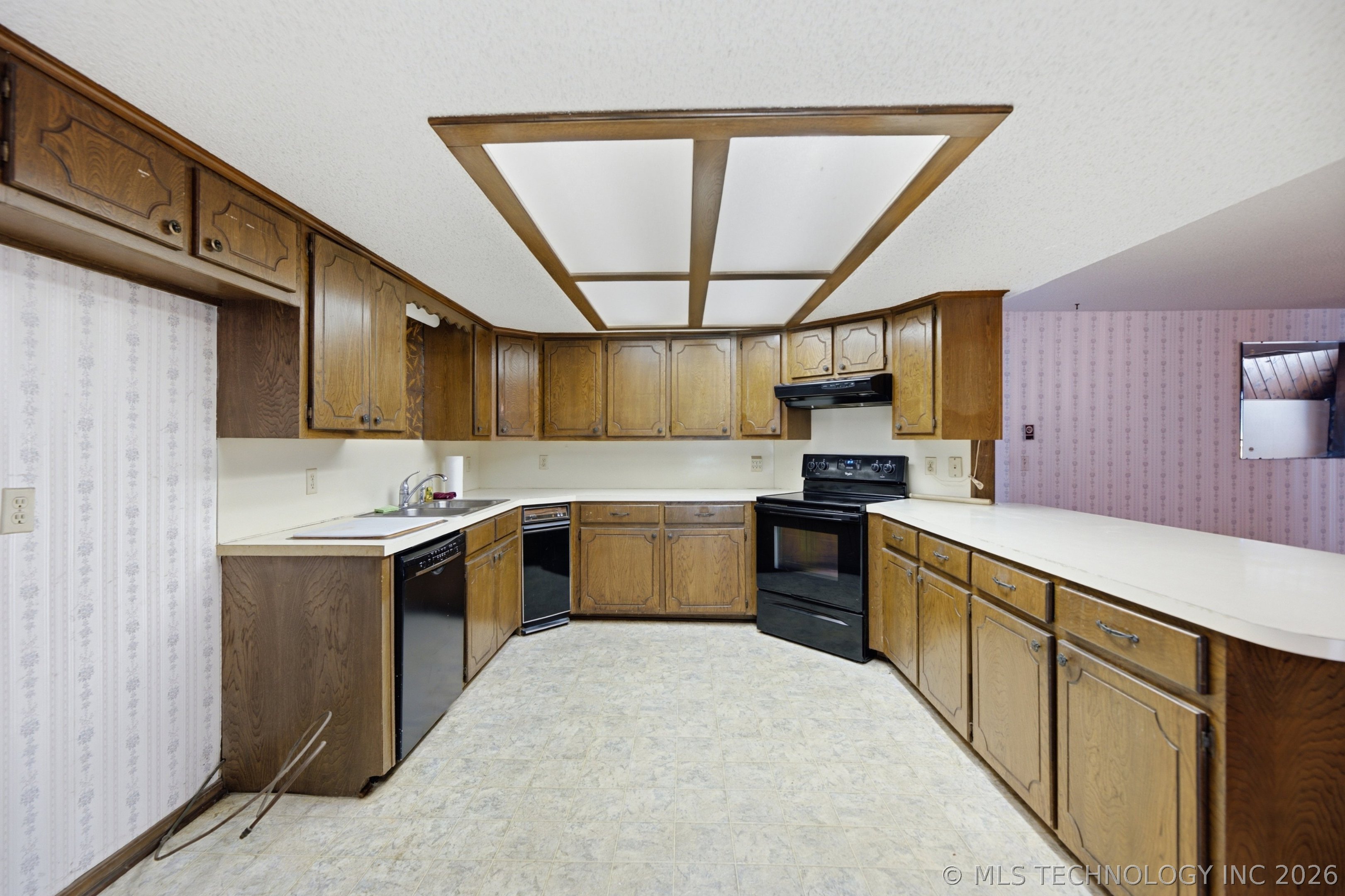 800 S Moore Avenue Claremore OK 74017