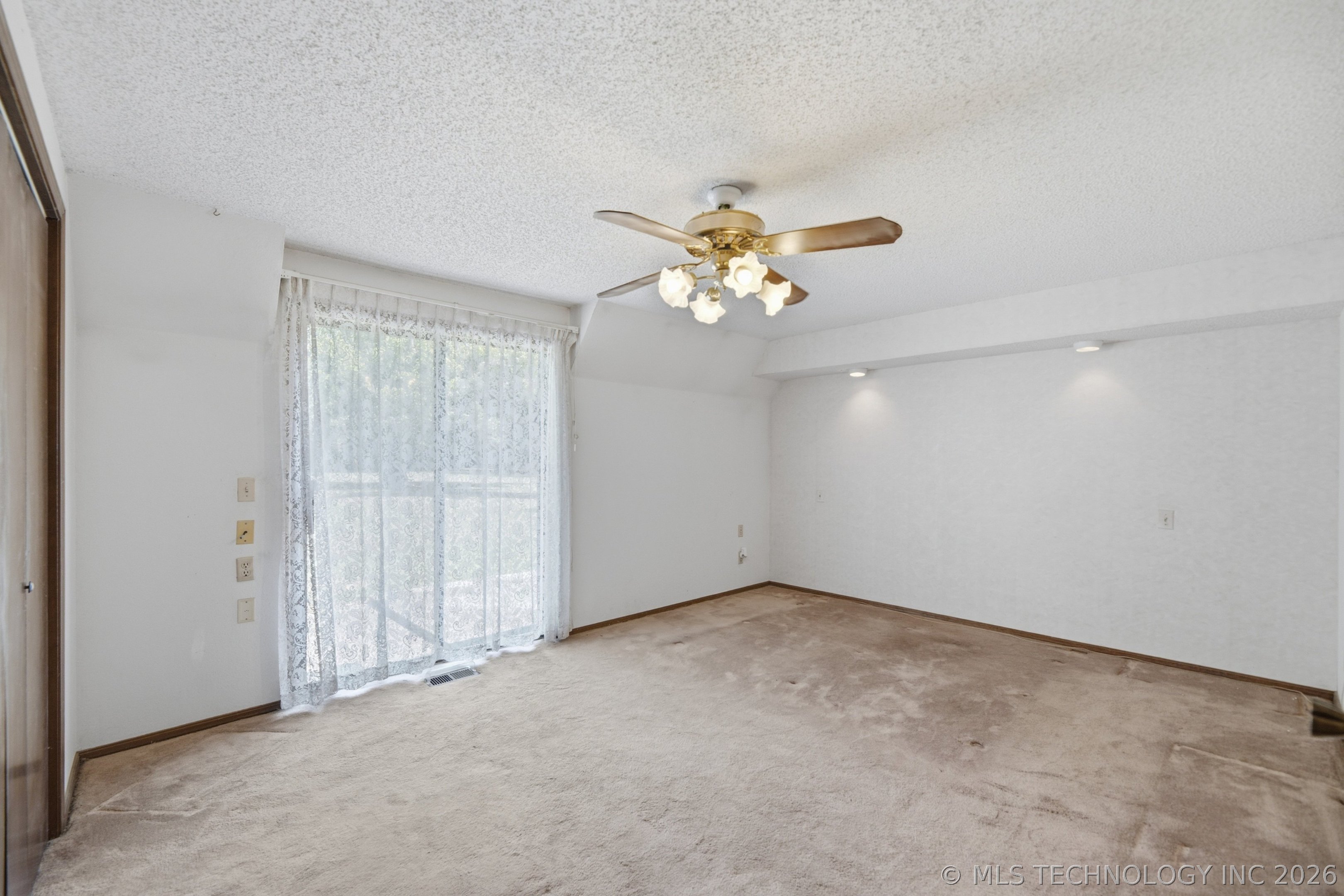 800 S Moore Avenue Claremore OK 74017