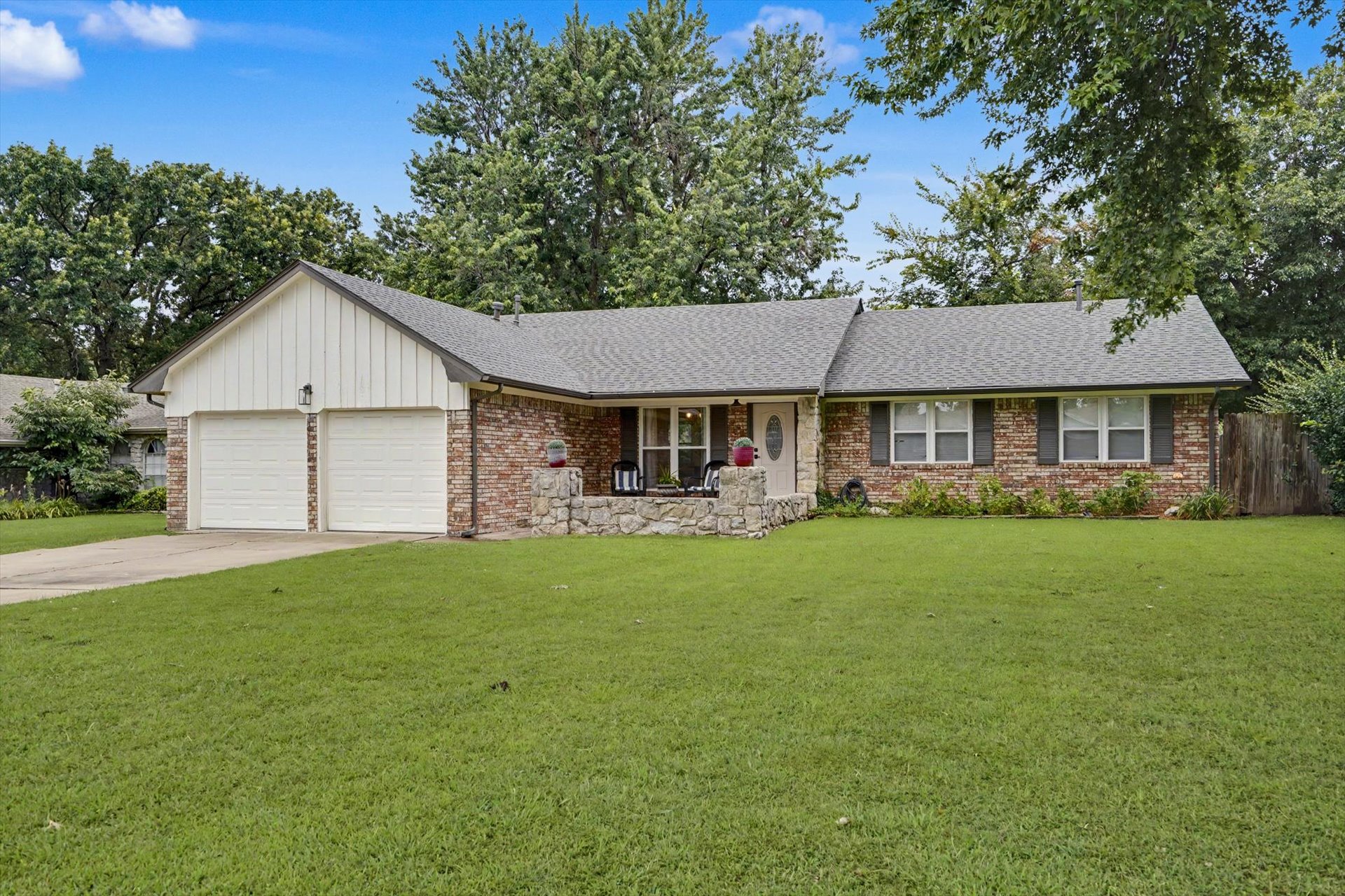 2310 S Juniper Avenue Broken Arrow OK 74012