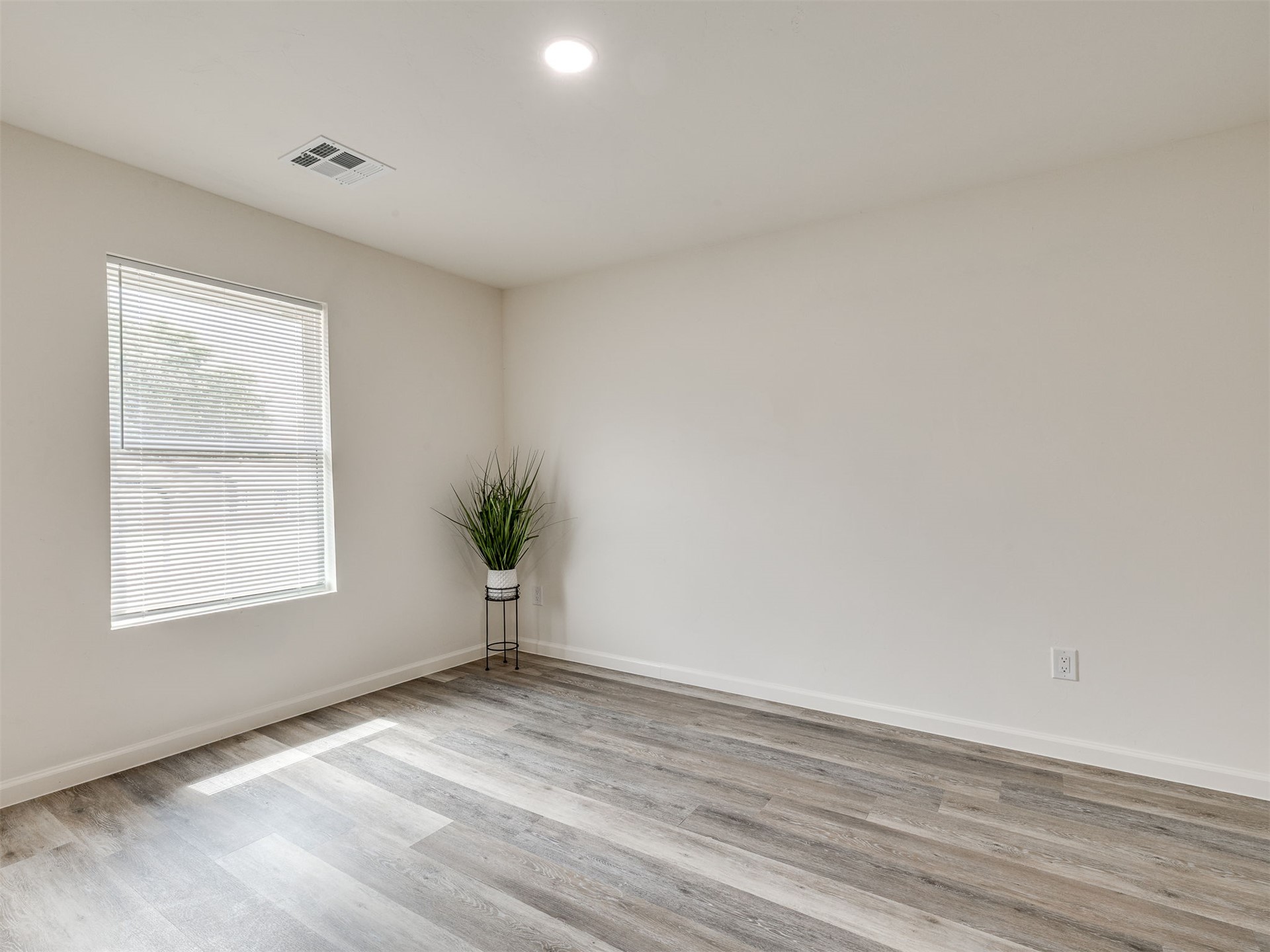 331 W 49th Street N Tulsa OK 74126