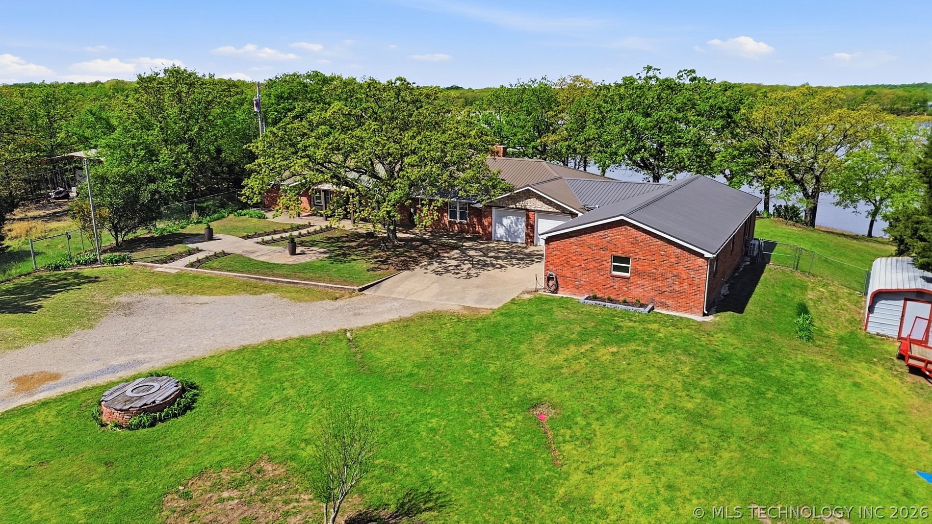 111480 S 4180 Road Checotah OK 74426