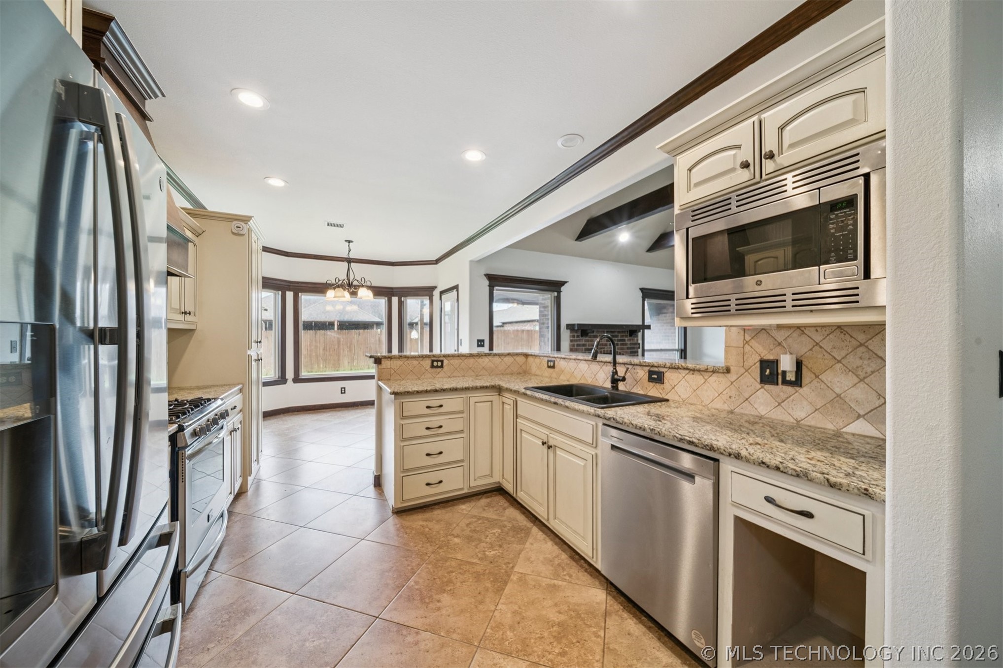 7404 E 83rd Street Owasso OK 74055