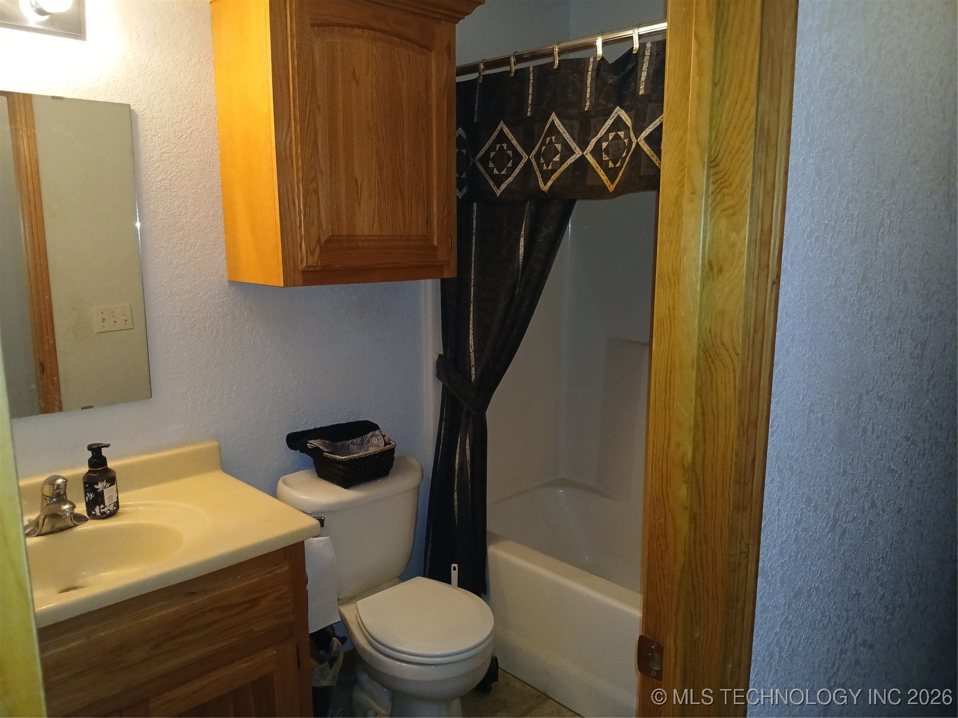 711 E Iowa Street Whitefield OK 74472