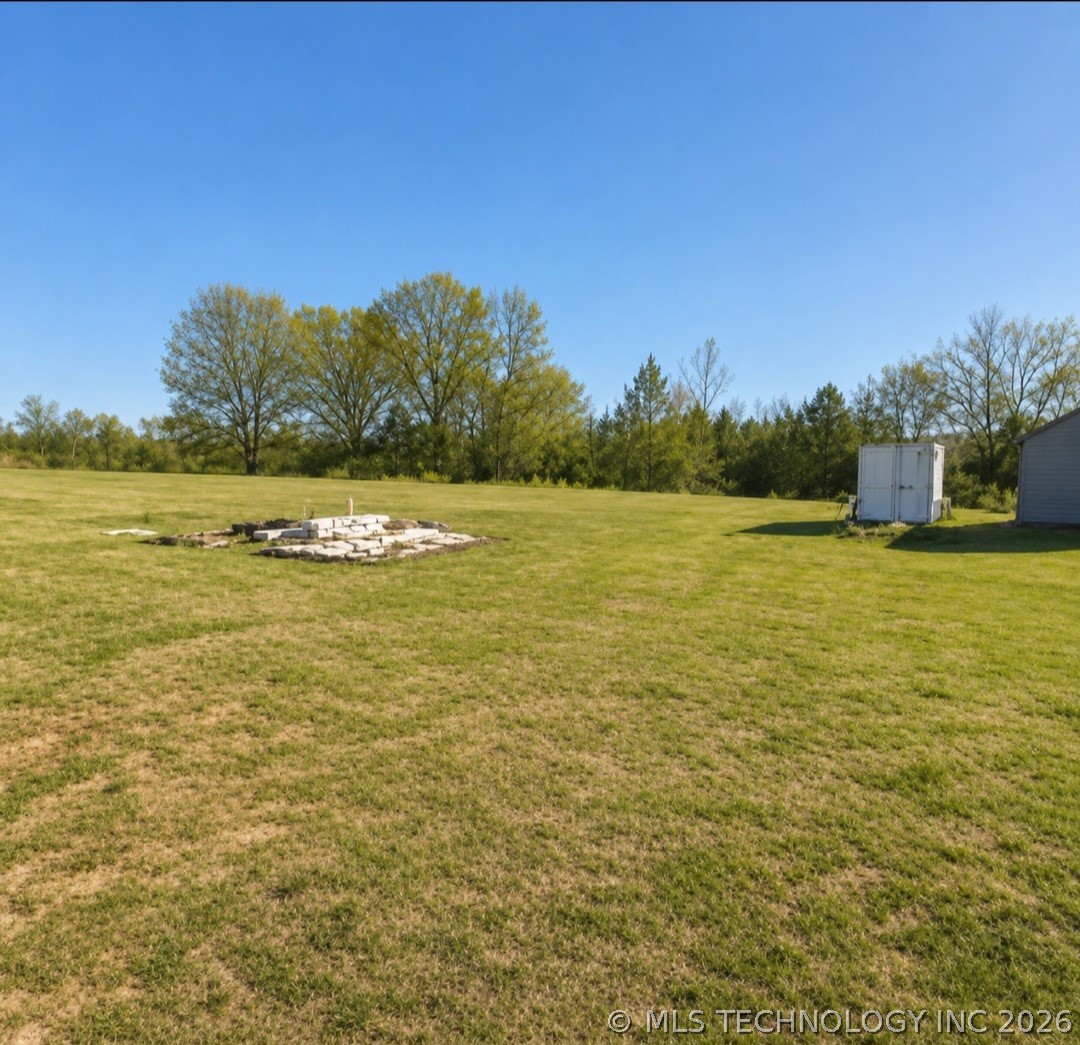 711 E Iowa Street Whitefield OK 74472