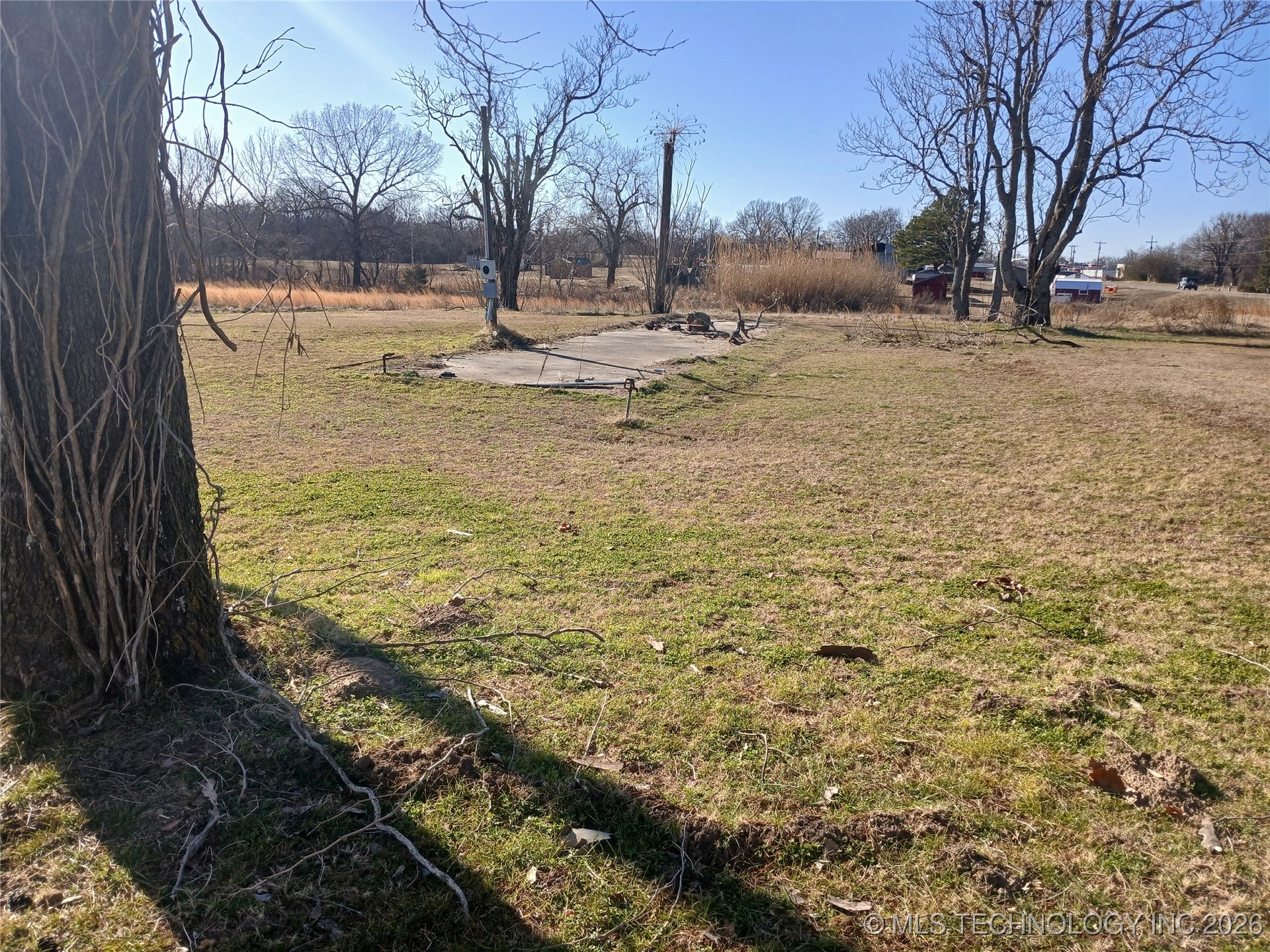 711 E Iowa Street Whitefield OK 74472