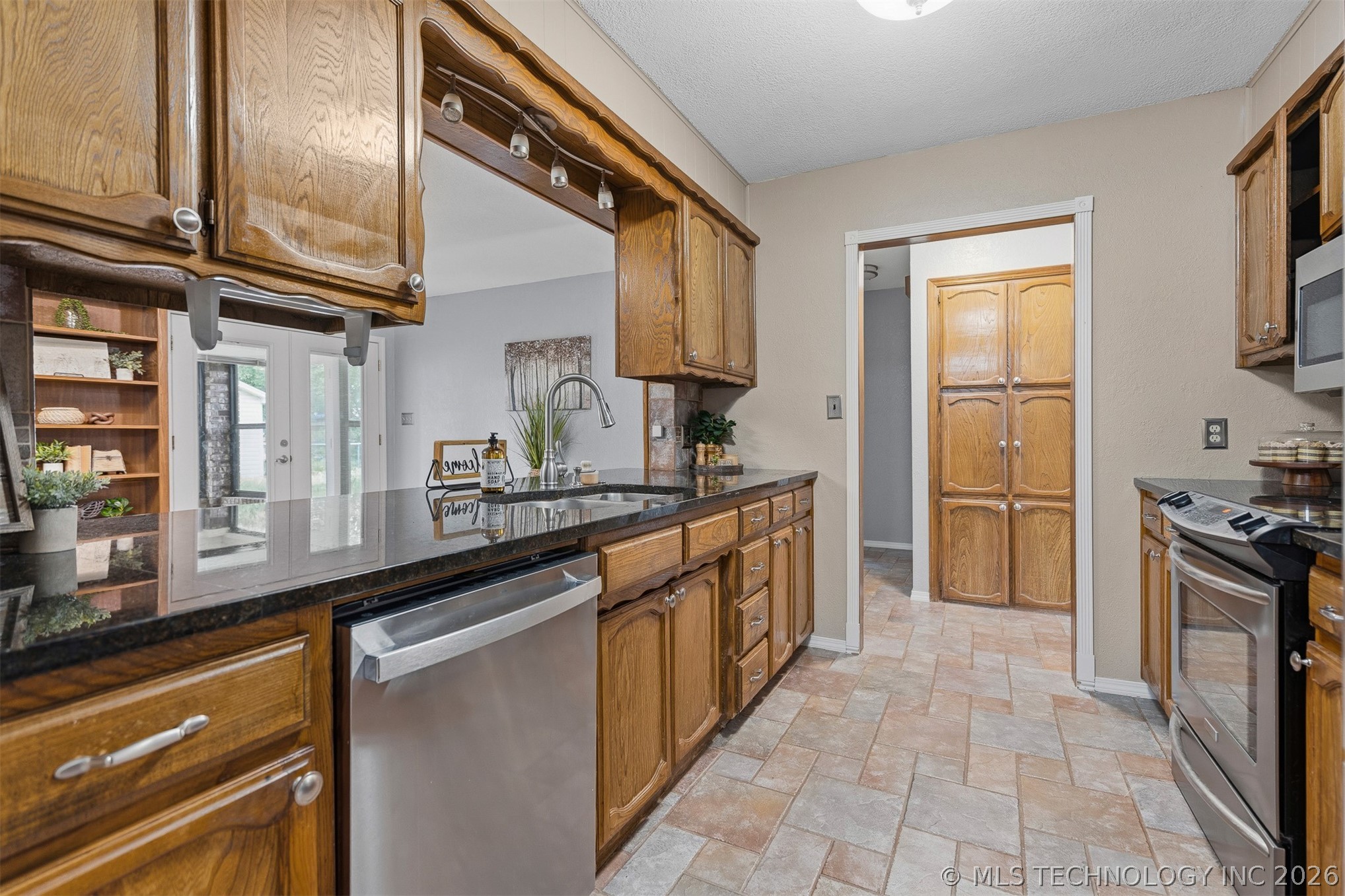3133 Cardinal Drive Ardmore OK 73401