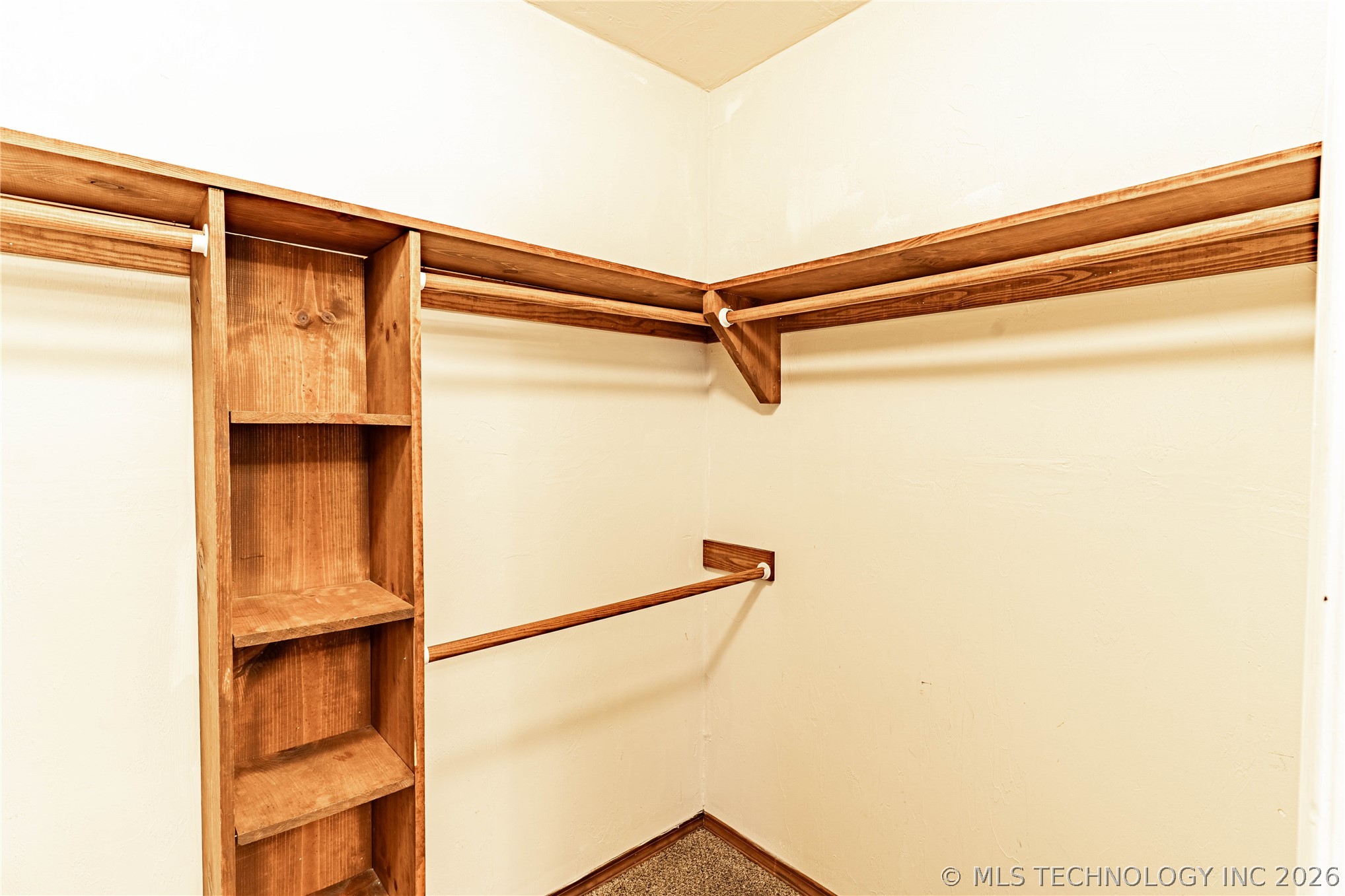 915 E Oak Street Cushing OK 74023