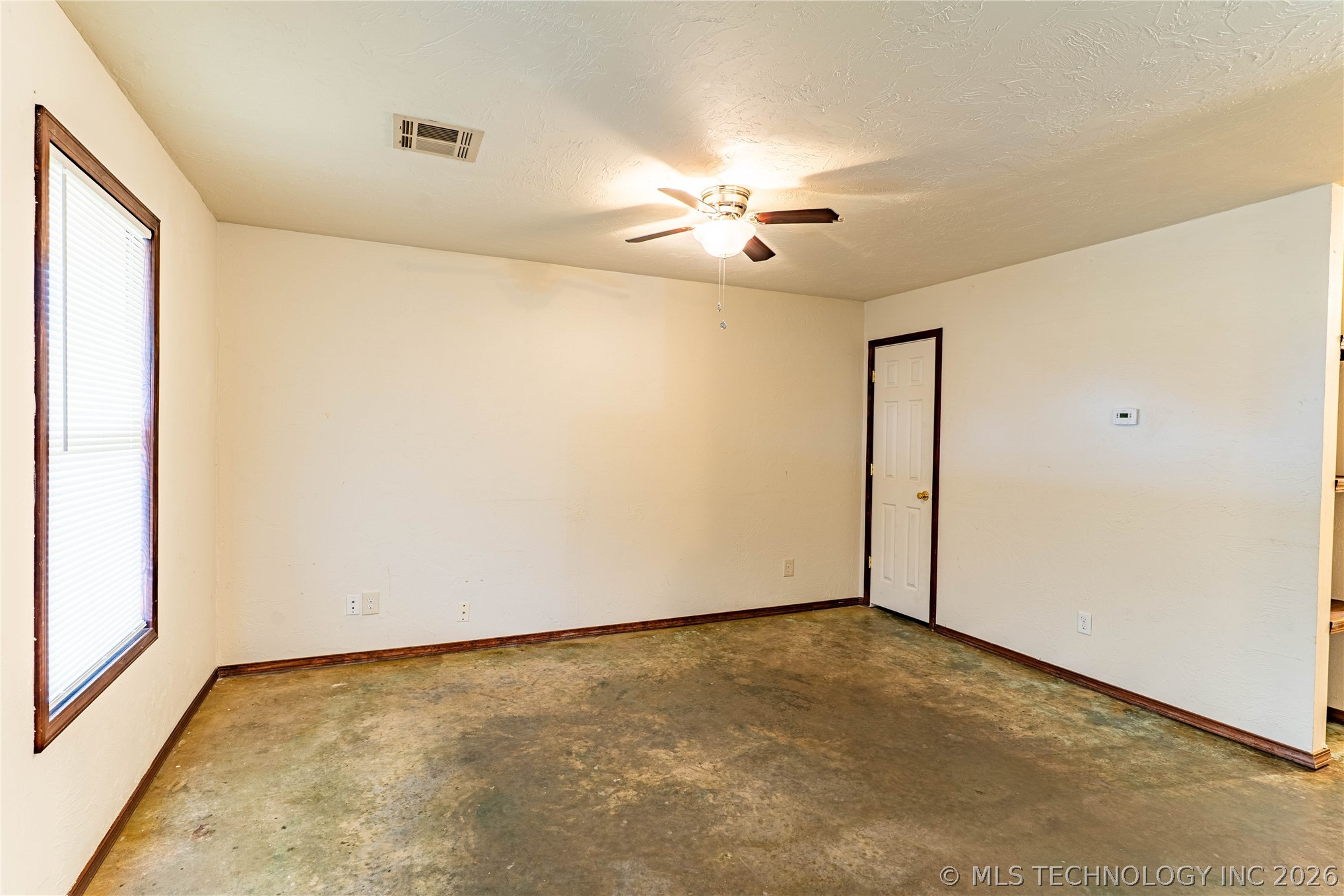 915 E Oak Street Cushing OK 74023