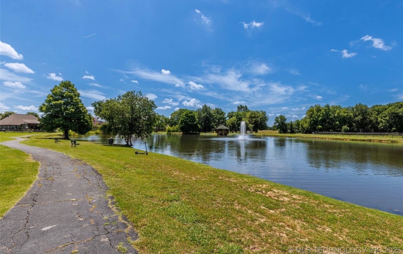 26655 Duck Pond Lane Claremore OK 74019