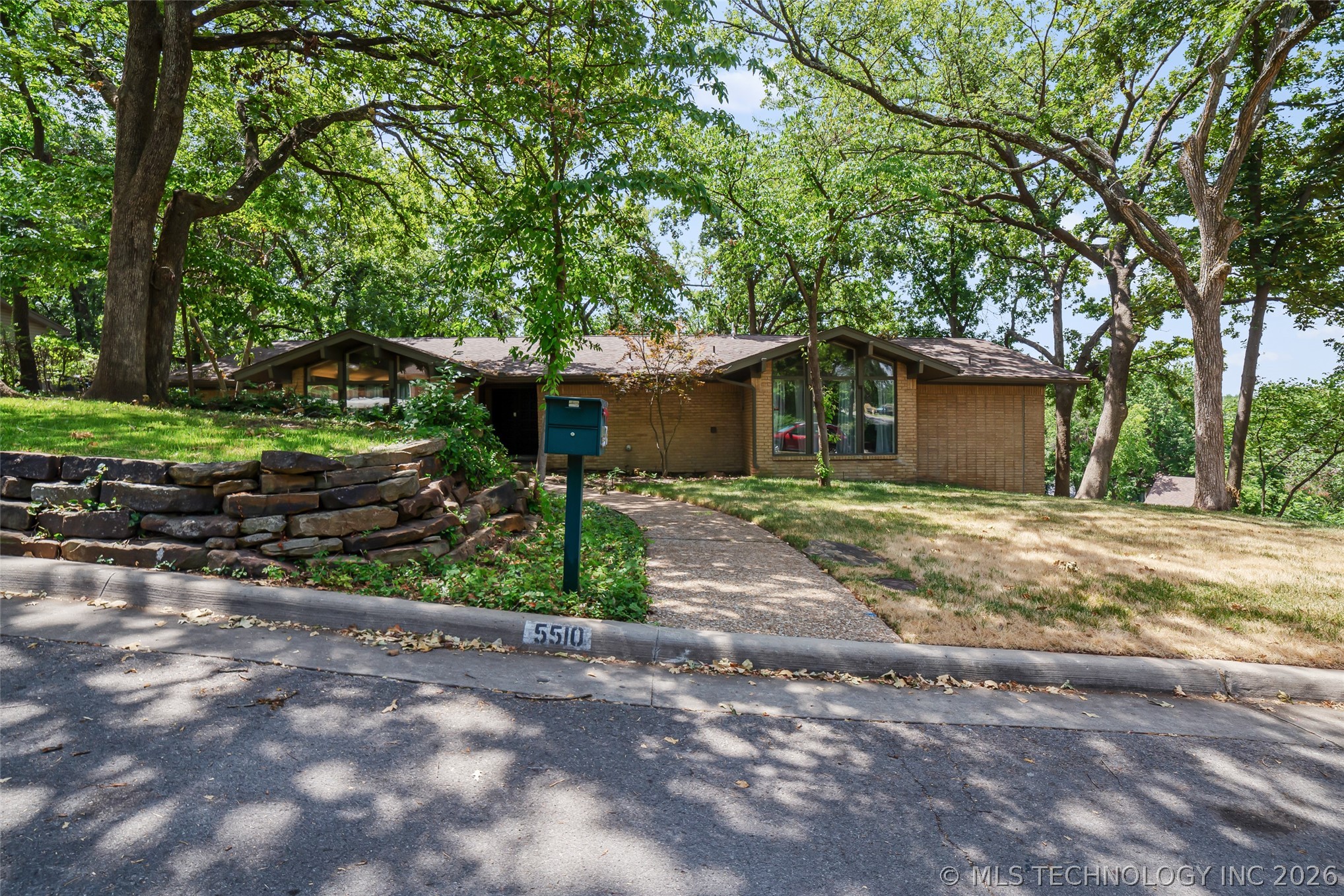 5510 E 65th Place Tulsa OK 74136