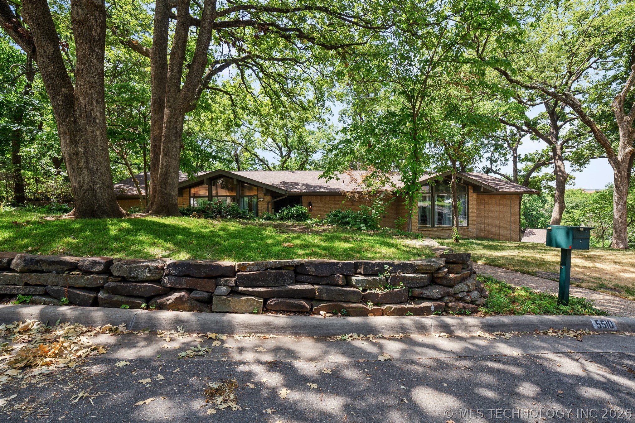 5510 E 65th Place Tulsa OK 74136
