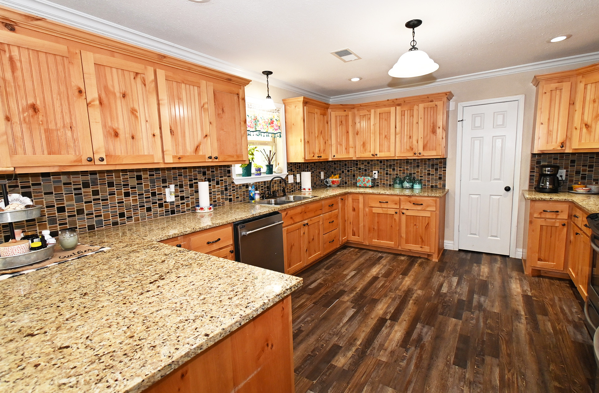 704 N Farm Road Sallisaw OK 74955