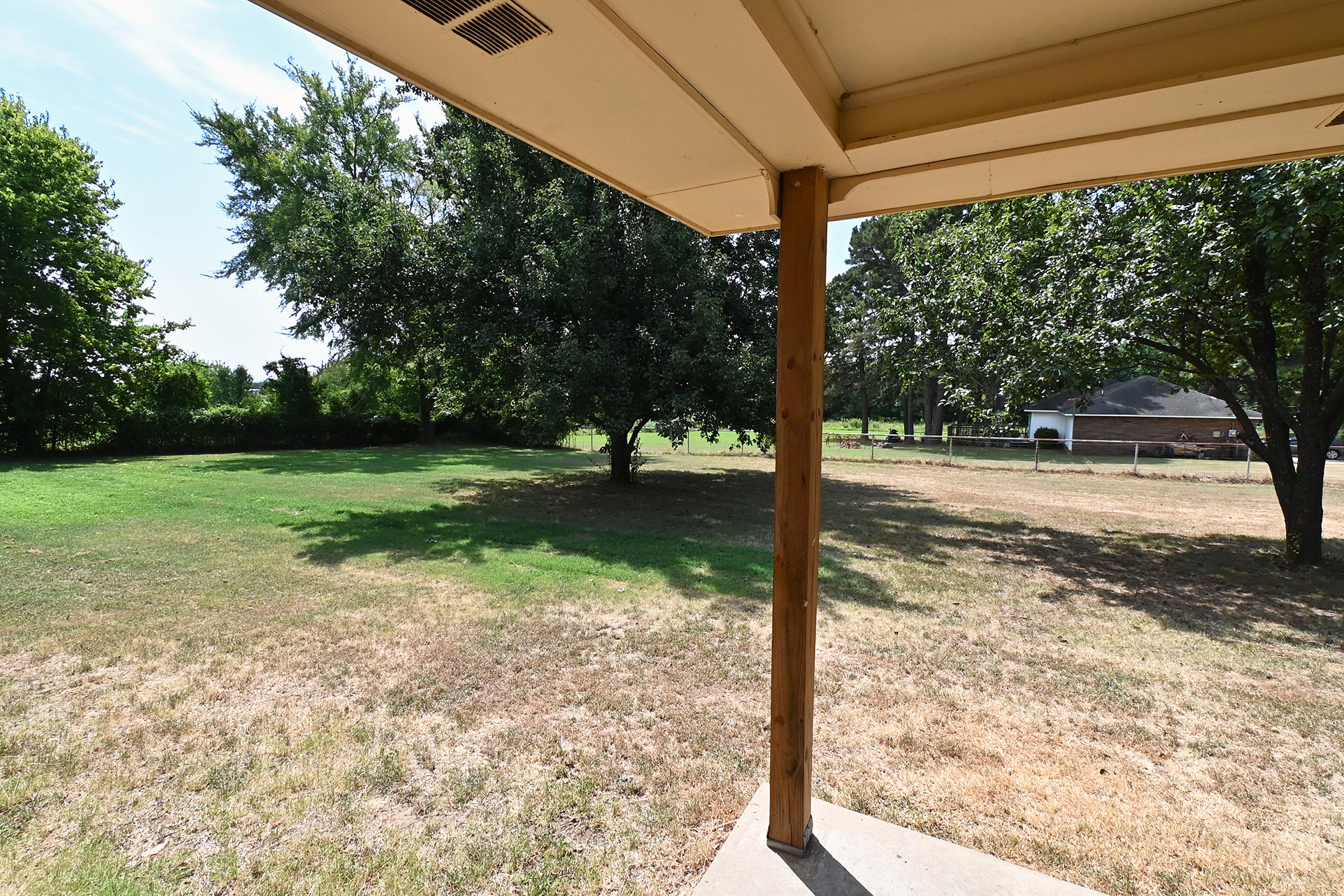 704 N Farm Road Sallisaw OK 74955
