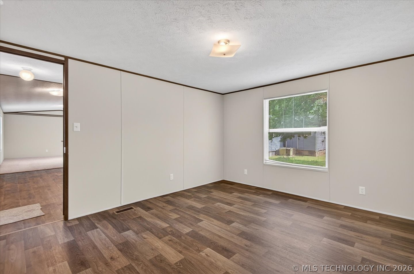 306 W Cherokee Street Delaware OK 74027