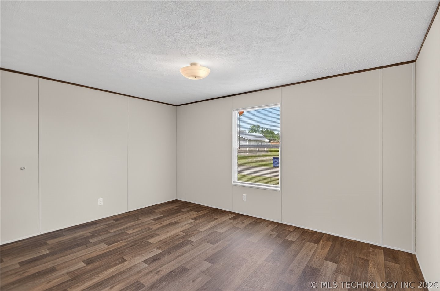 306 W Cherokee Street Delaware OK 74027
