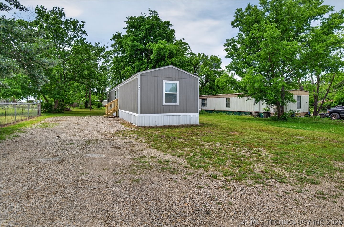 306 W Cherokee Street Delaware OK 74027