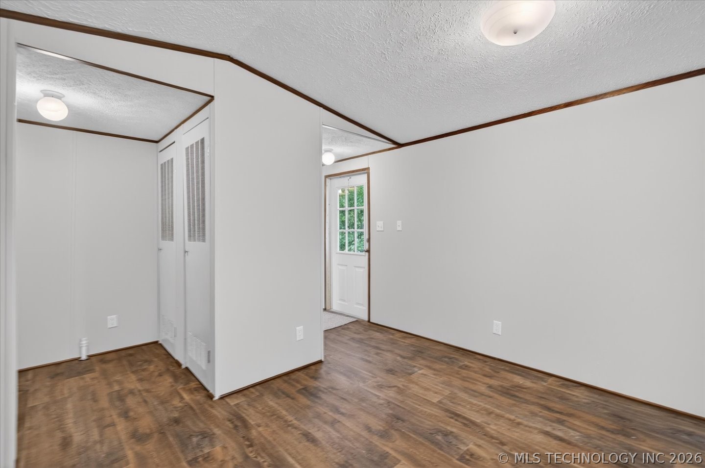 306 W Cherokee Street Delaware OK 74027