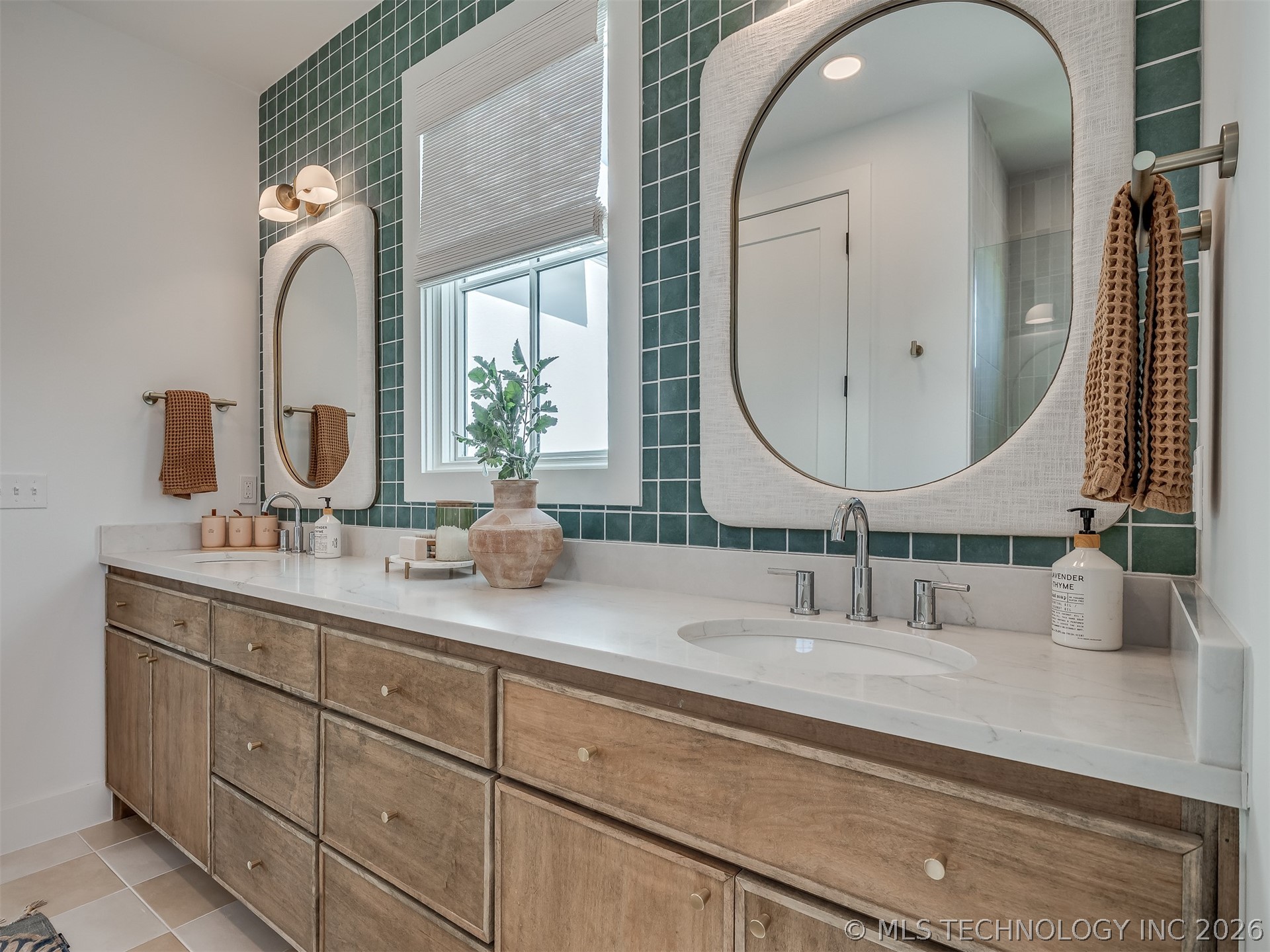 51 Lower Greenway Carlton Landing OK 74432