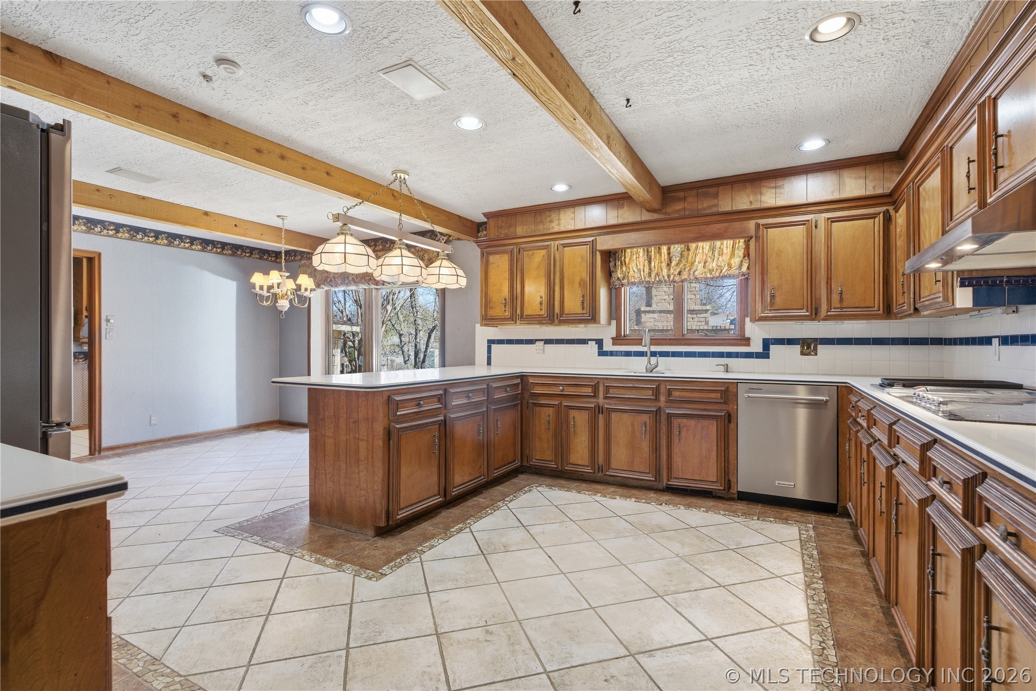 6271 S Jamestown Avenue Tulsa OK 74136