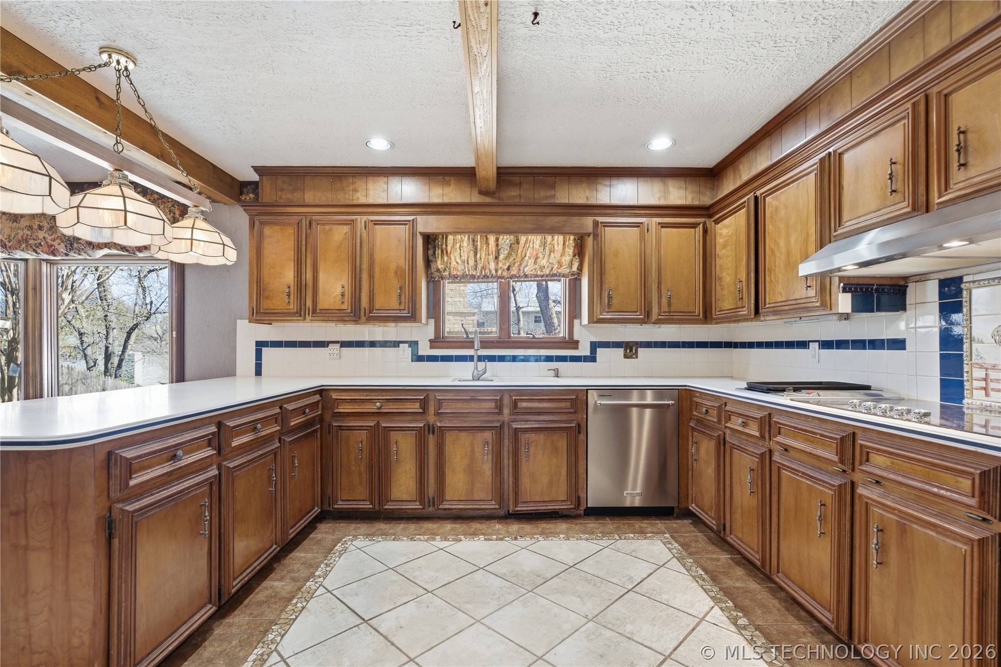 6271 S Jamestown Avenue Tulsa OK 74136
