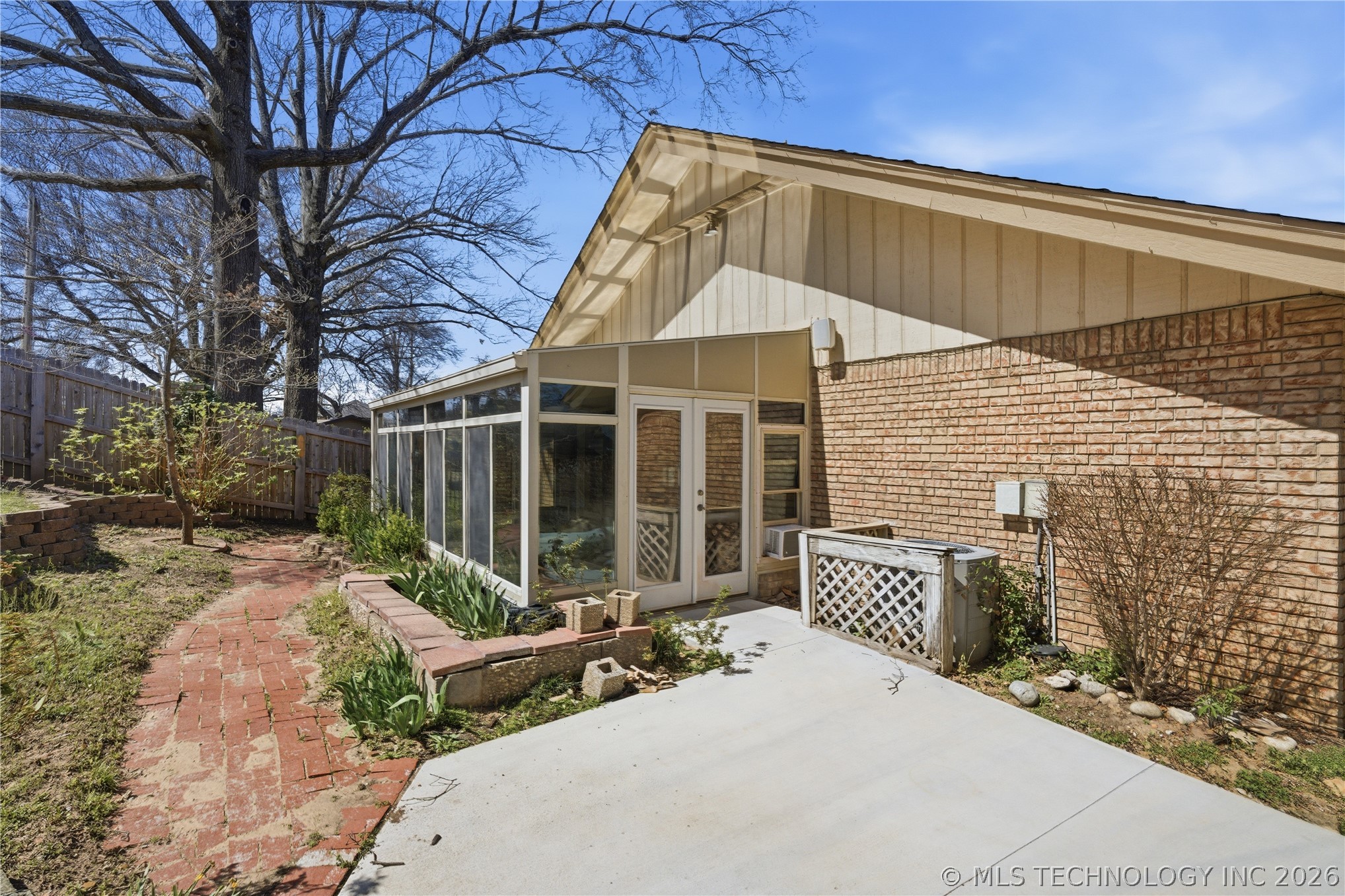 6271 S Jamestown Avenue Tulsa OK 74136