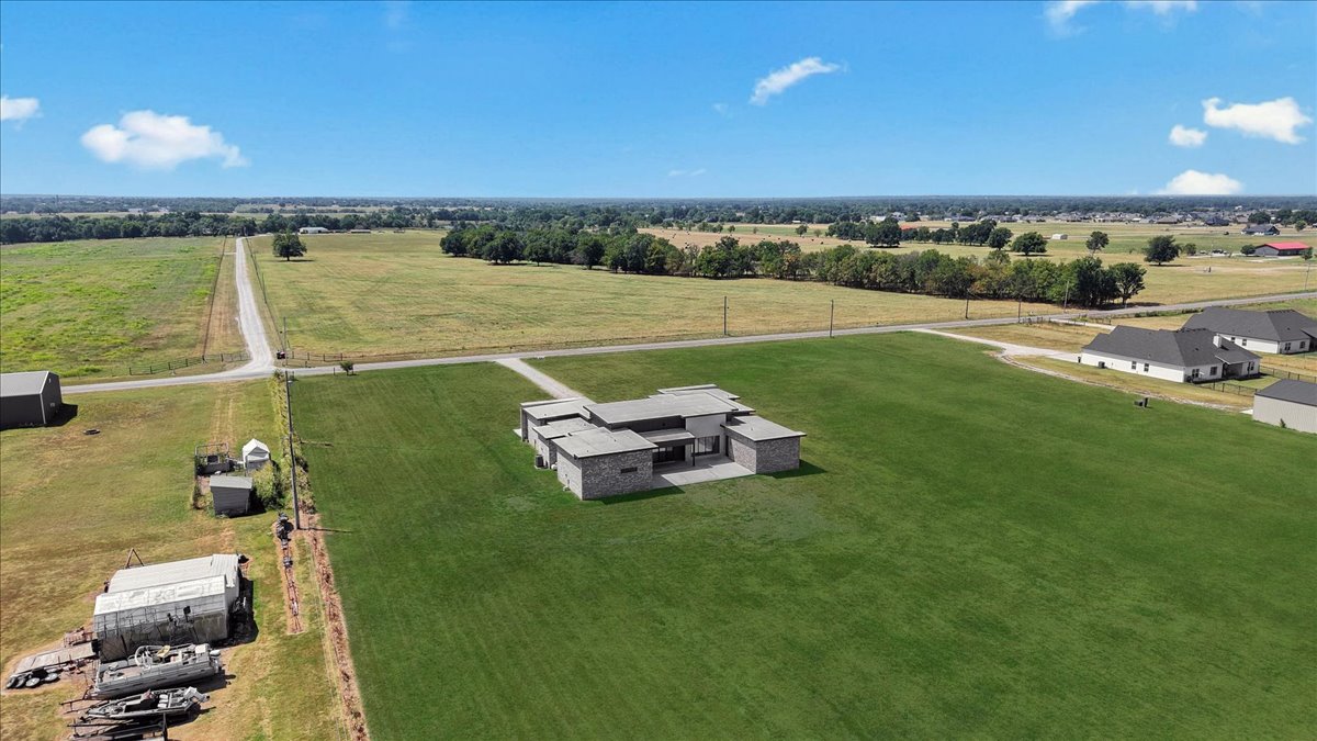 3497 E 400 Road Oologah OK 74053