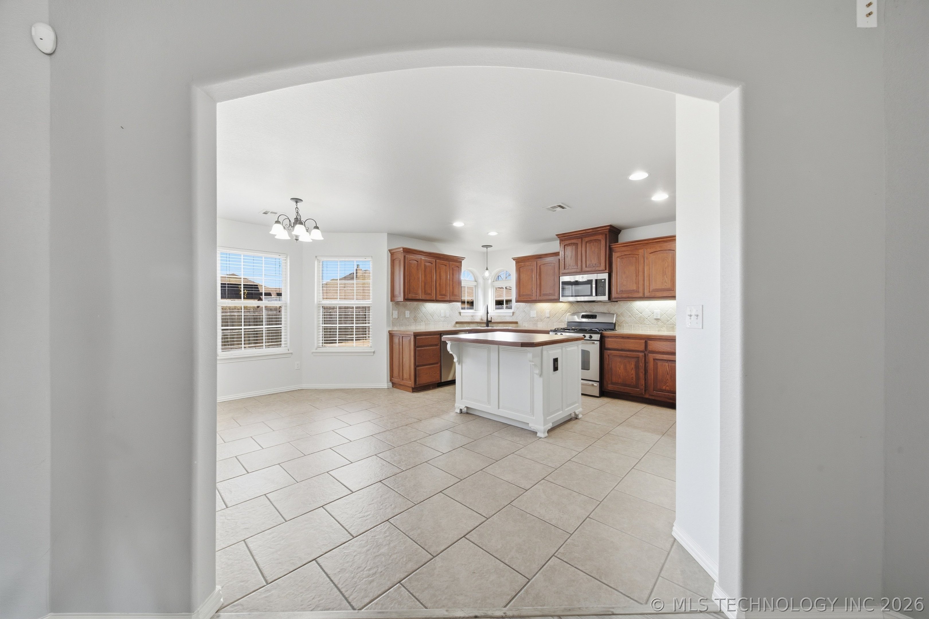 213 W 53rd Street Sand Springs OK 74063