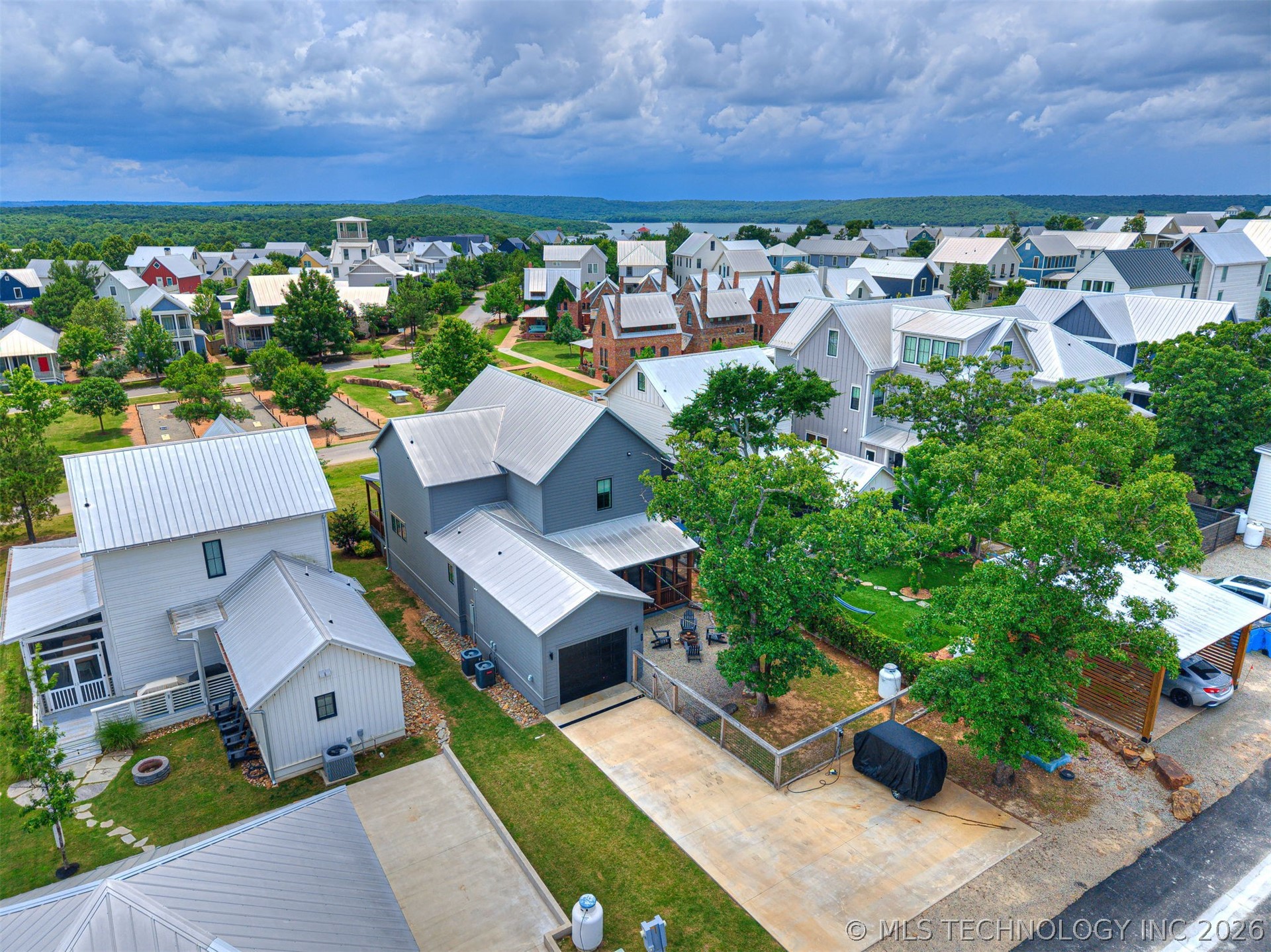 57 Lower Green Way Carlton Landing OK 74432