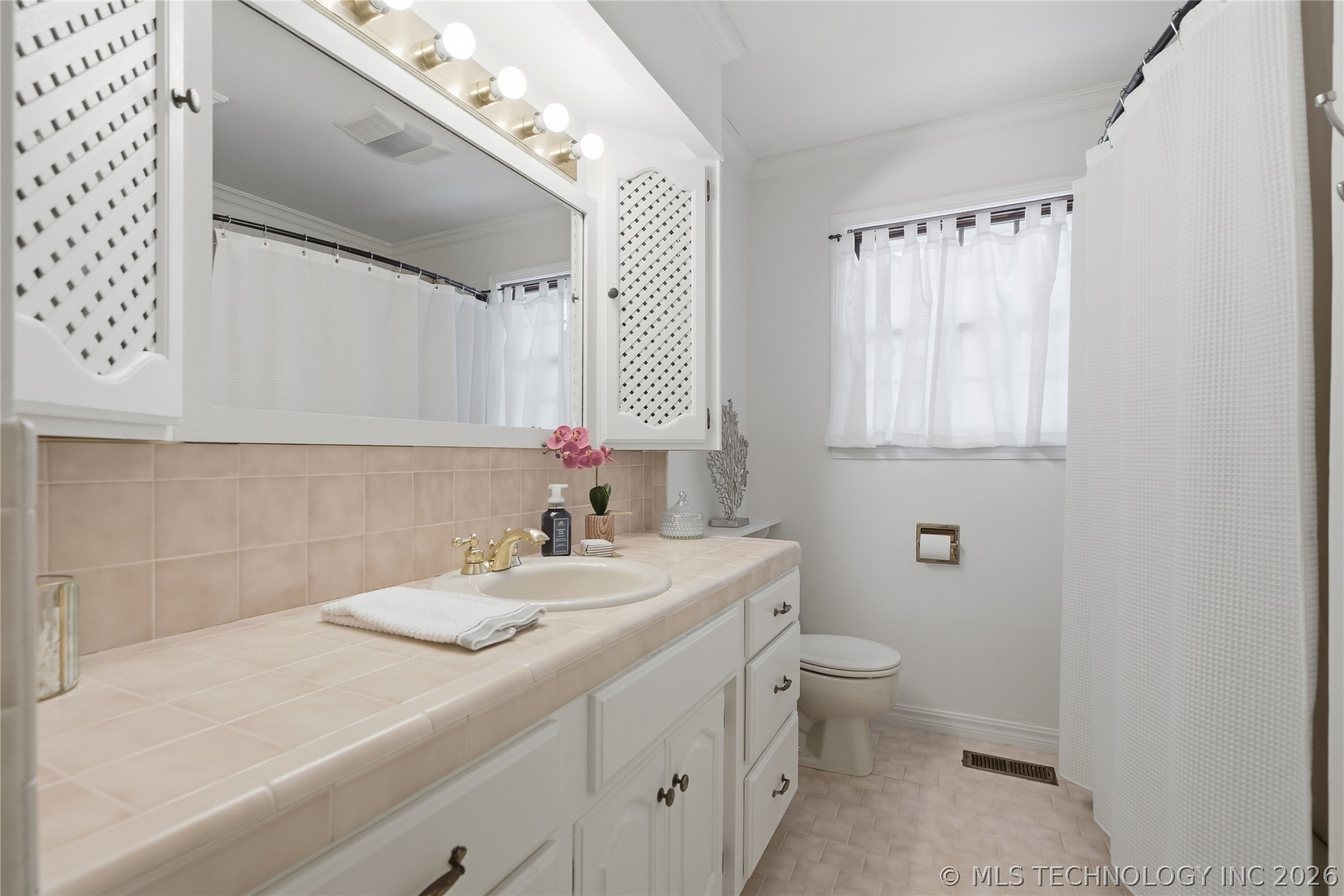 4226 E 52nd Place Tulsa OK 74135