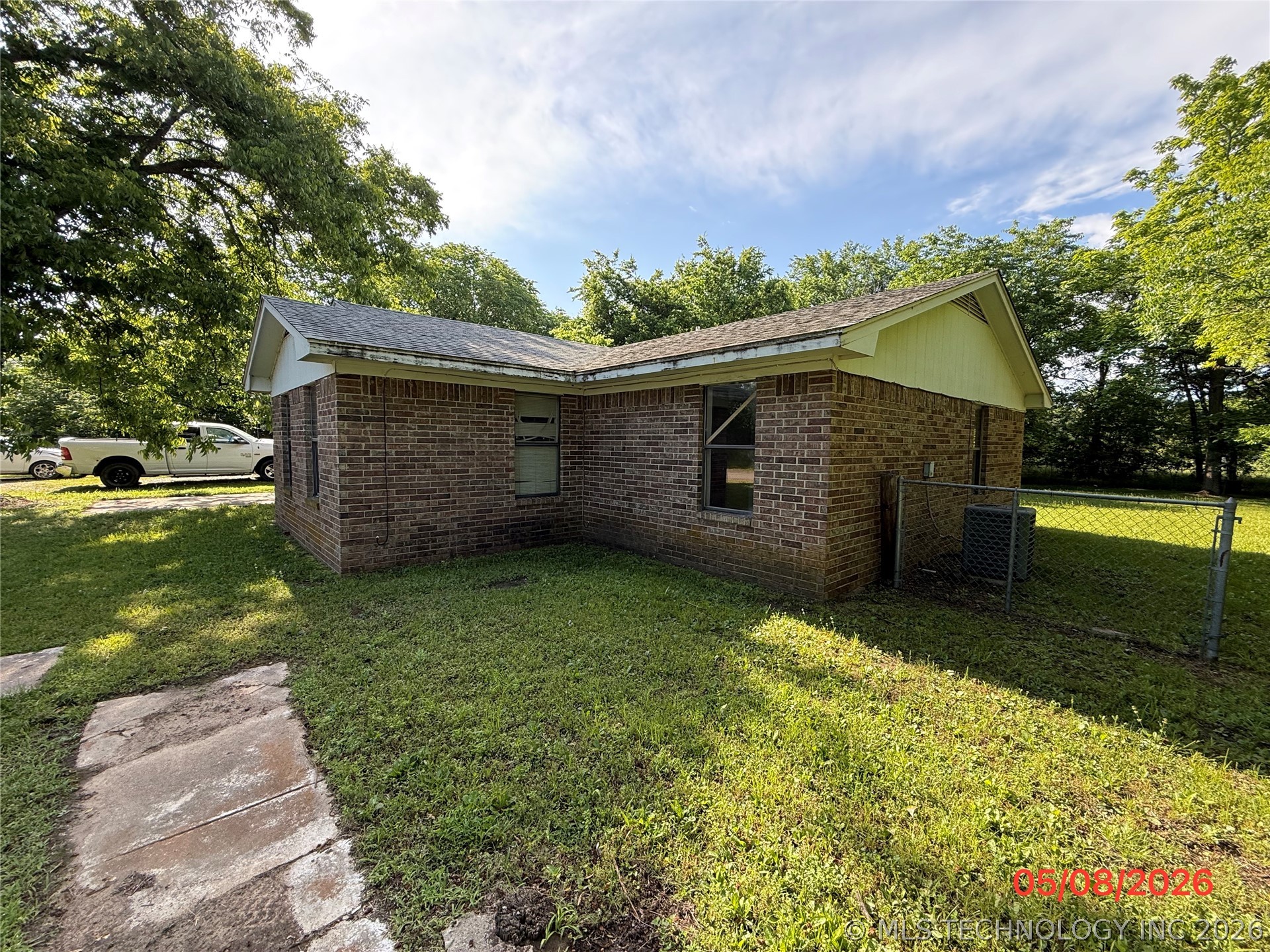1209 W Kiamichi Street Hugo OK 74743