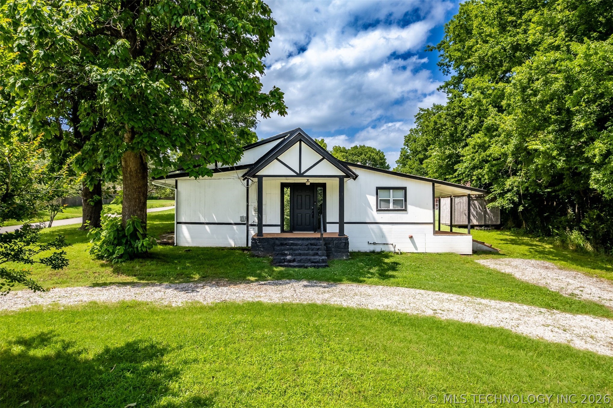 125 W Walnut Street Coweta OK 74429