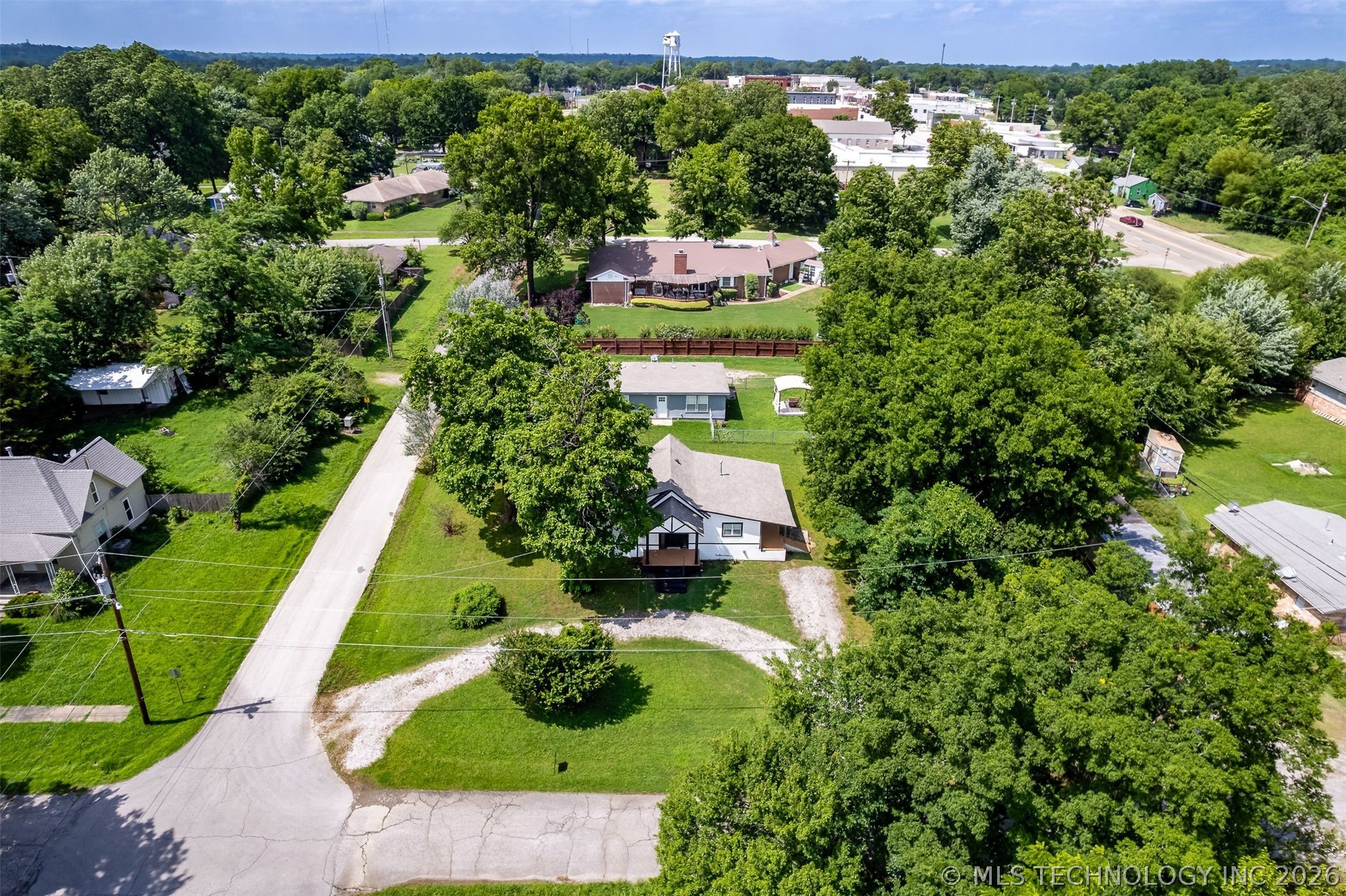 125 W Walnut Street Coweta OK 74429