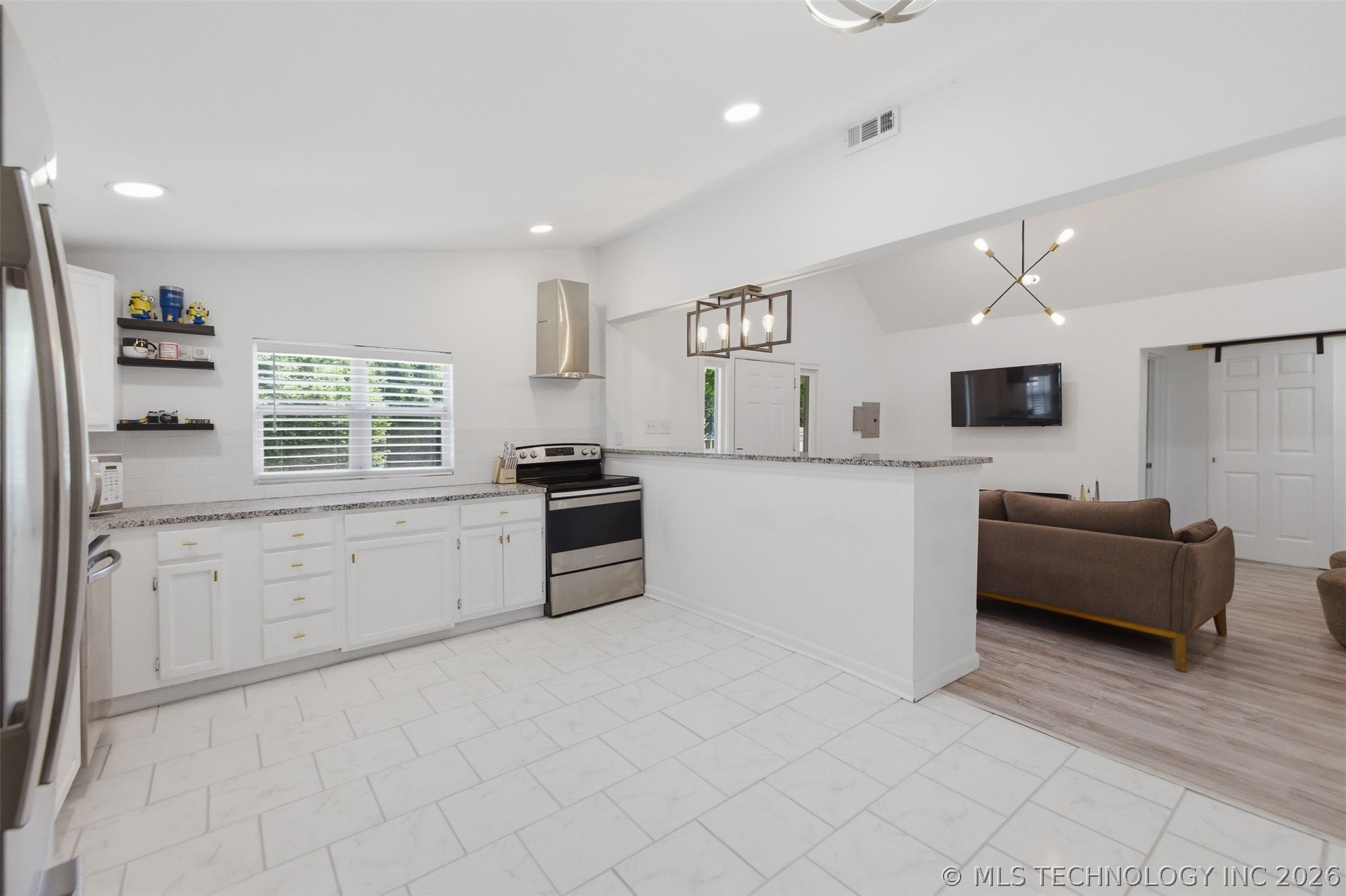 125 W Walnut Street Coweta OK 74429