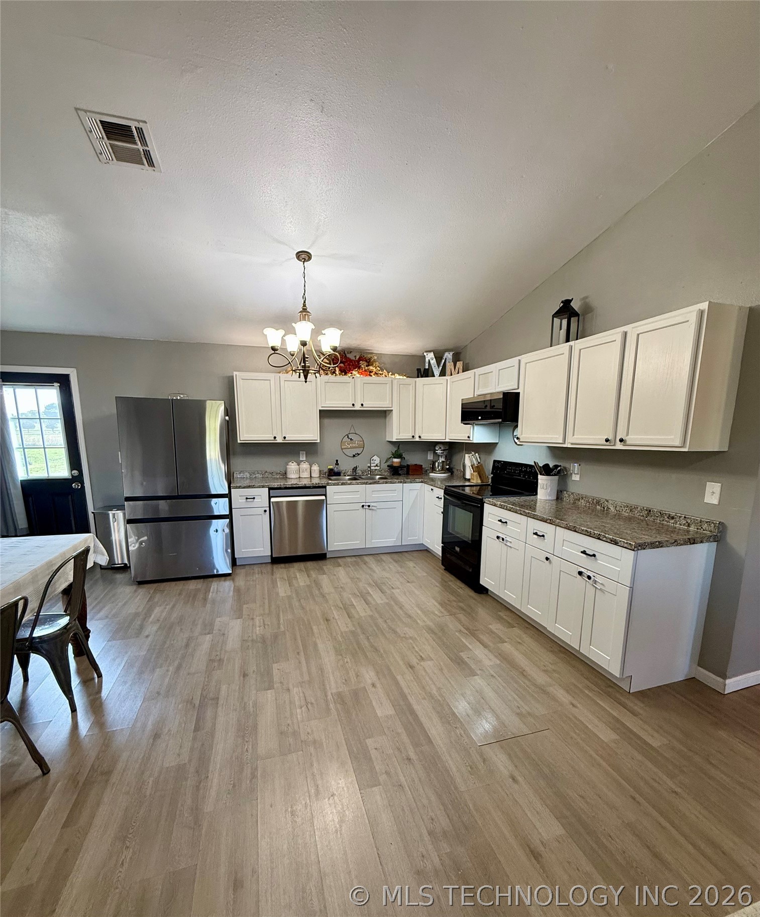 576 N Cowskin Drive Cleveland OK 74020
