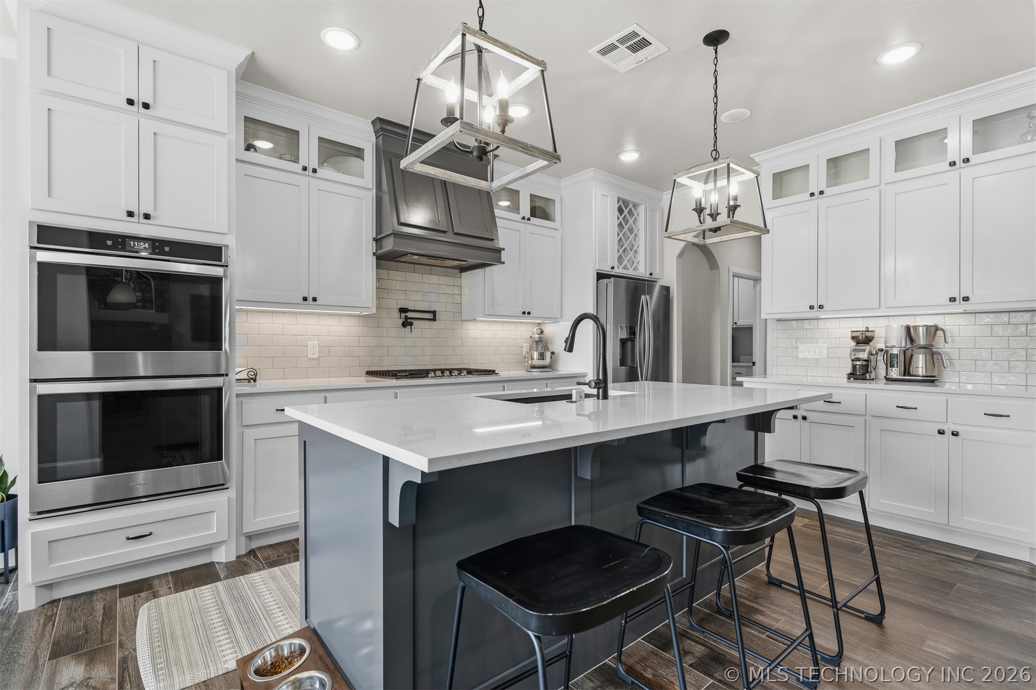 3240 N Ravens Roost Sulphur OK 73086