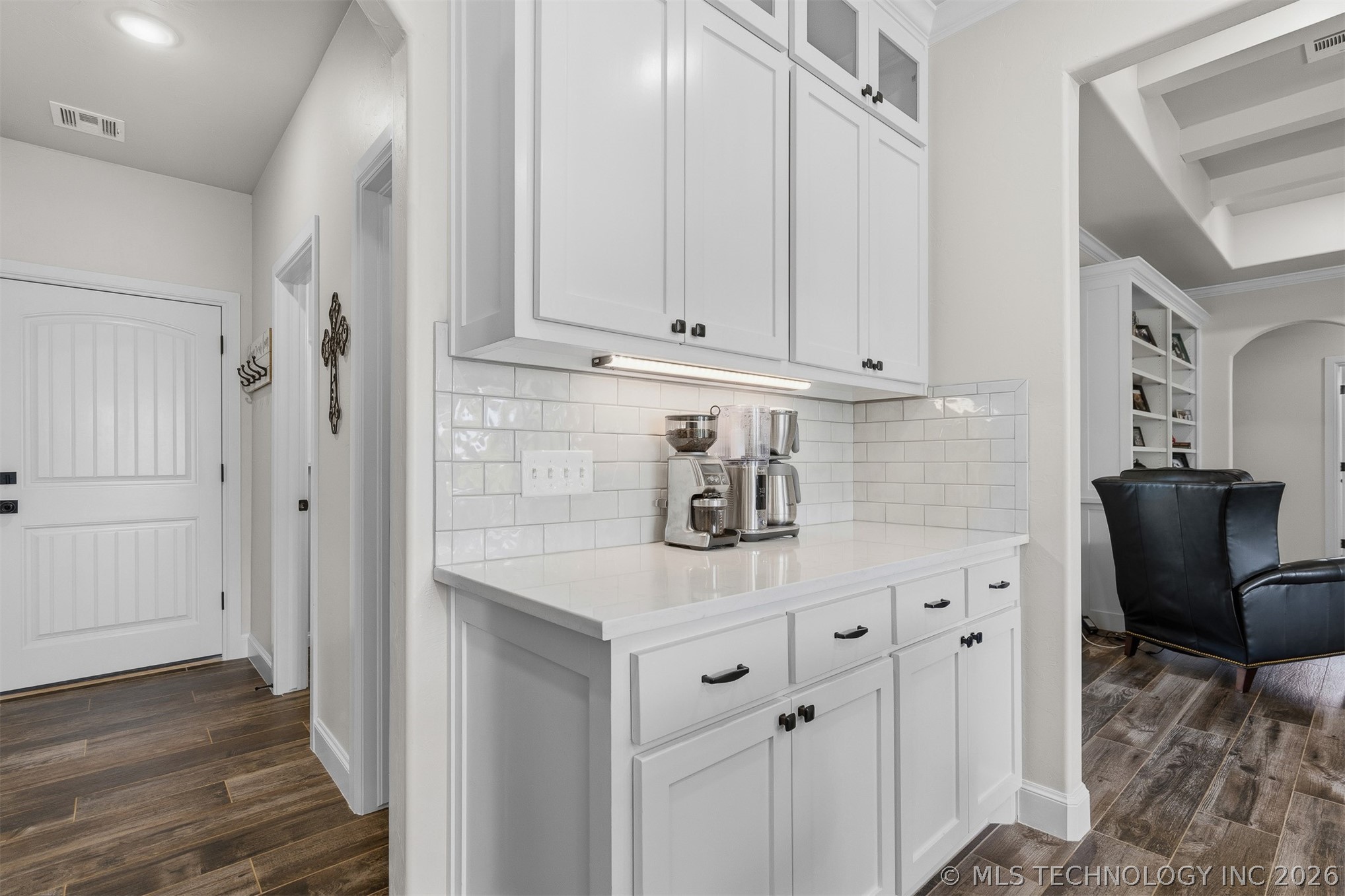 3240 N Ravens Roost Sulphur OK 73086