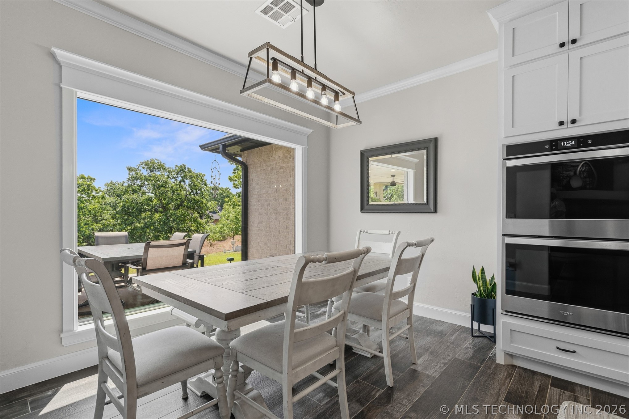 3240 N Ravens Roost Sulphur OK 73086