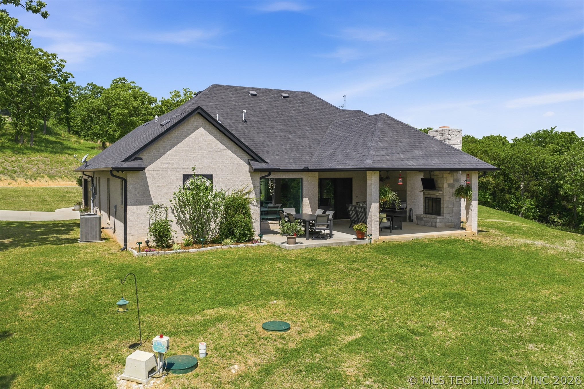 3240 N Ravens Roost Sulphur OK 73086