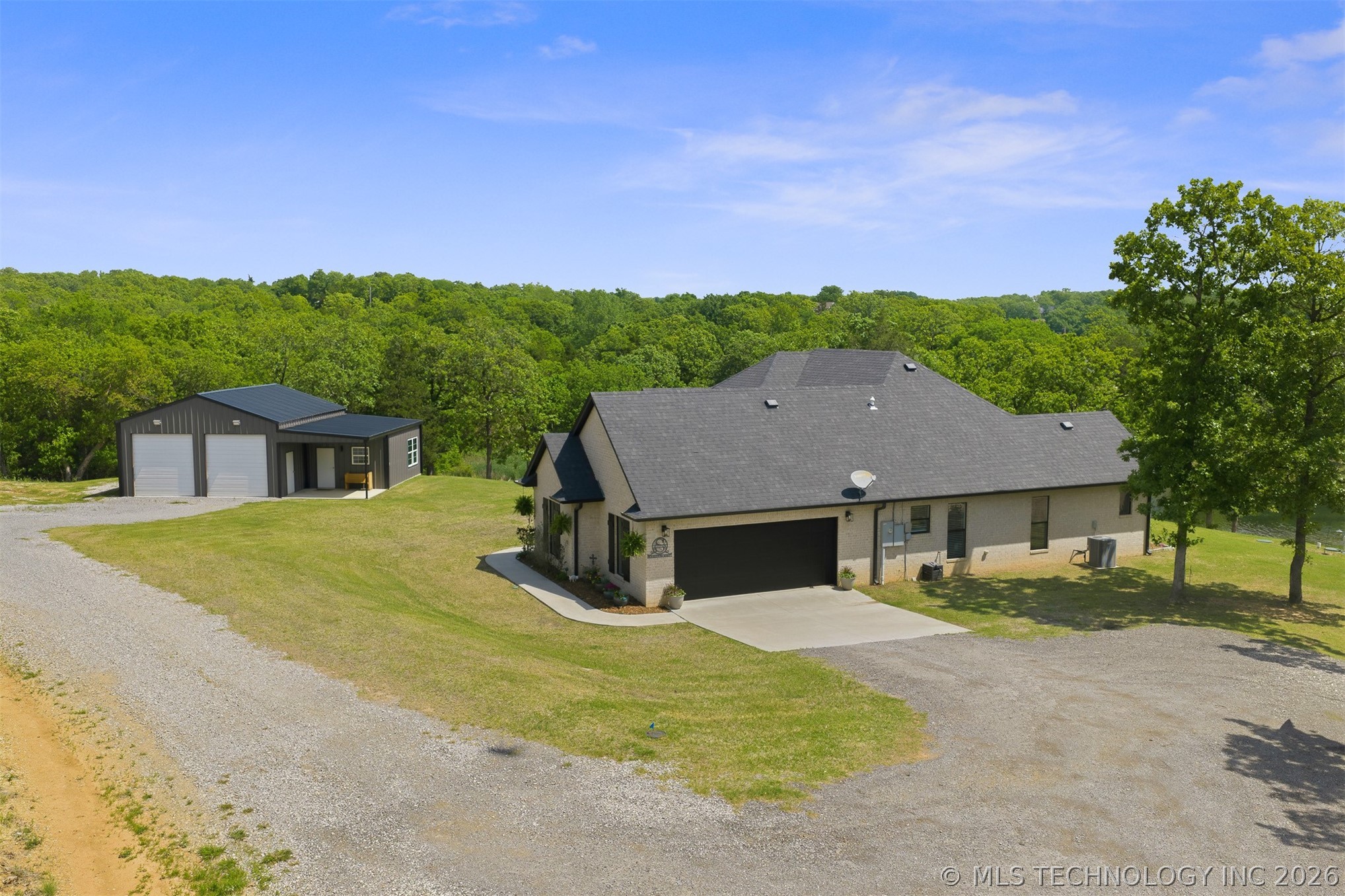 3240 N Ravens Roost Sulphur OK 73086