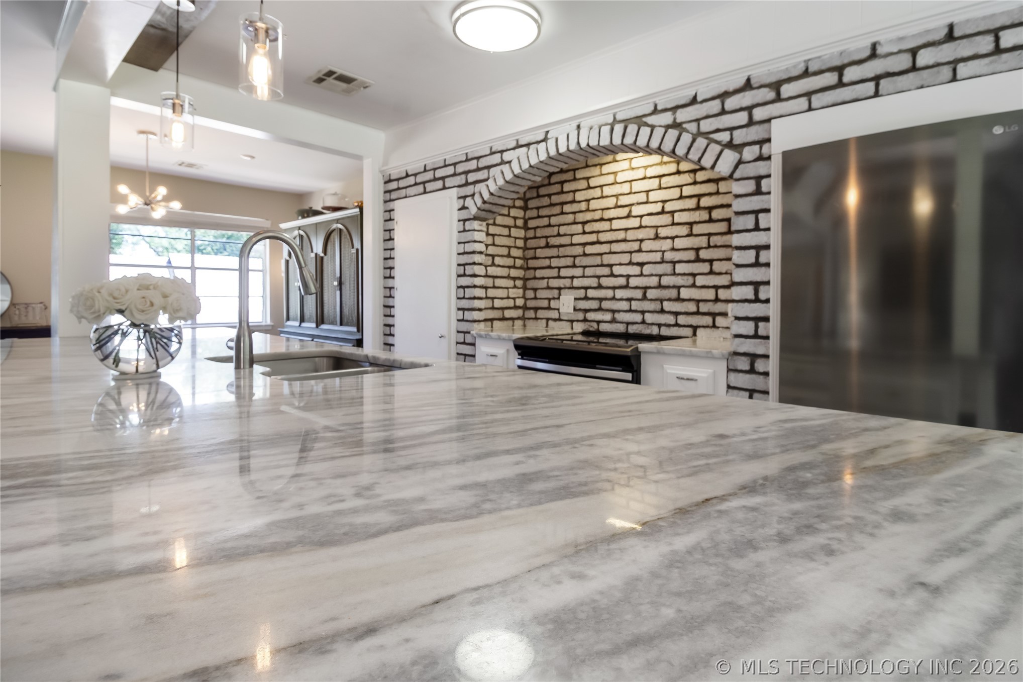 6114 S 69th East Place Tulsa OK 74133