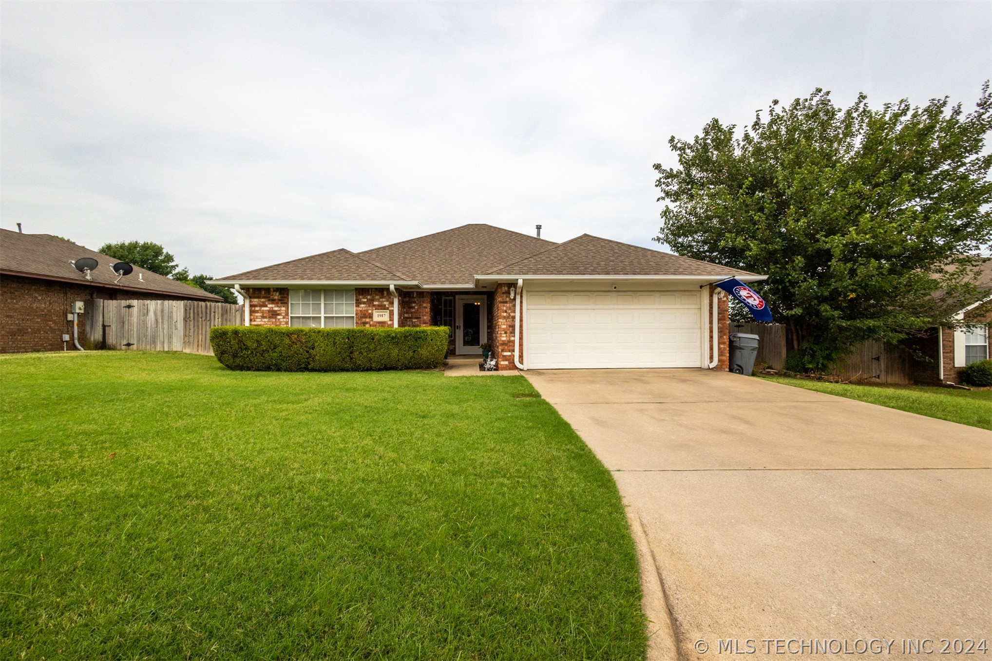 1917 Red Bud Court Ardmore OK 73401