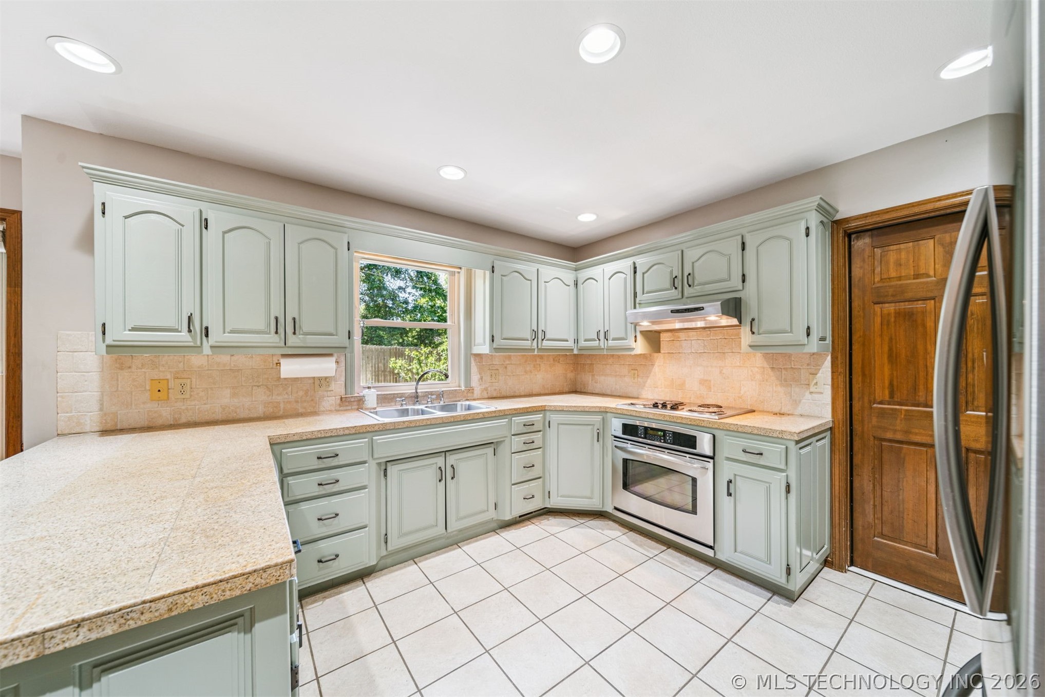 1625 Cherokee Hills Drive Bartlesville OK 74006