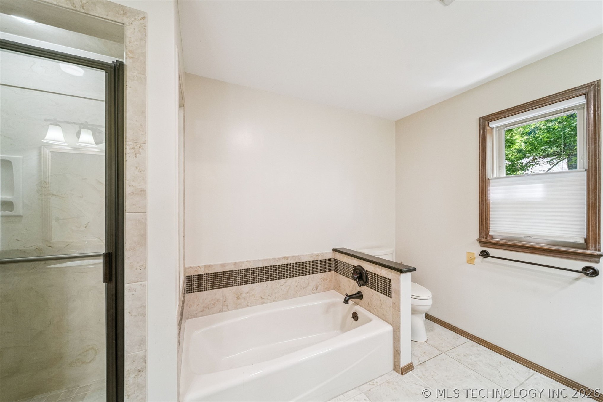 1625 Cherokee Hills Drive Bartlesville OK 74006