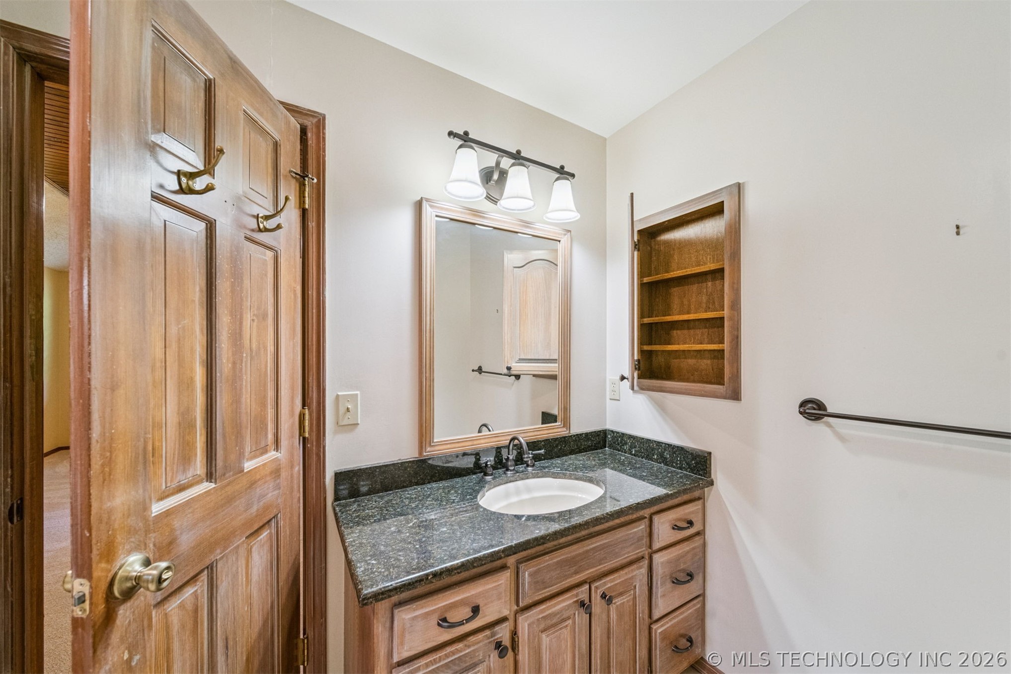 1625 Cherokee Hills Drive Bartlesville OK 74006